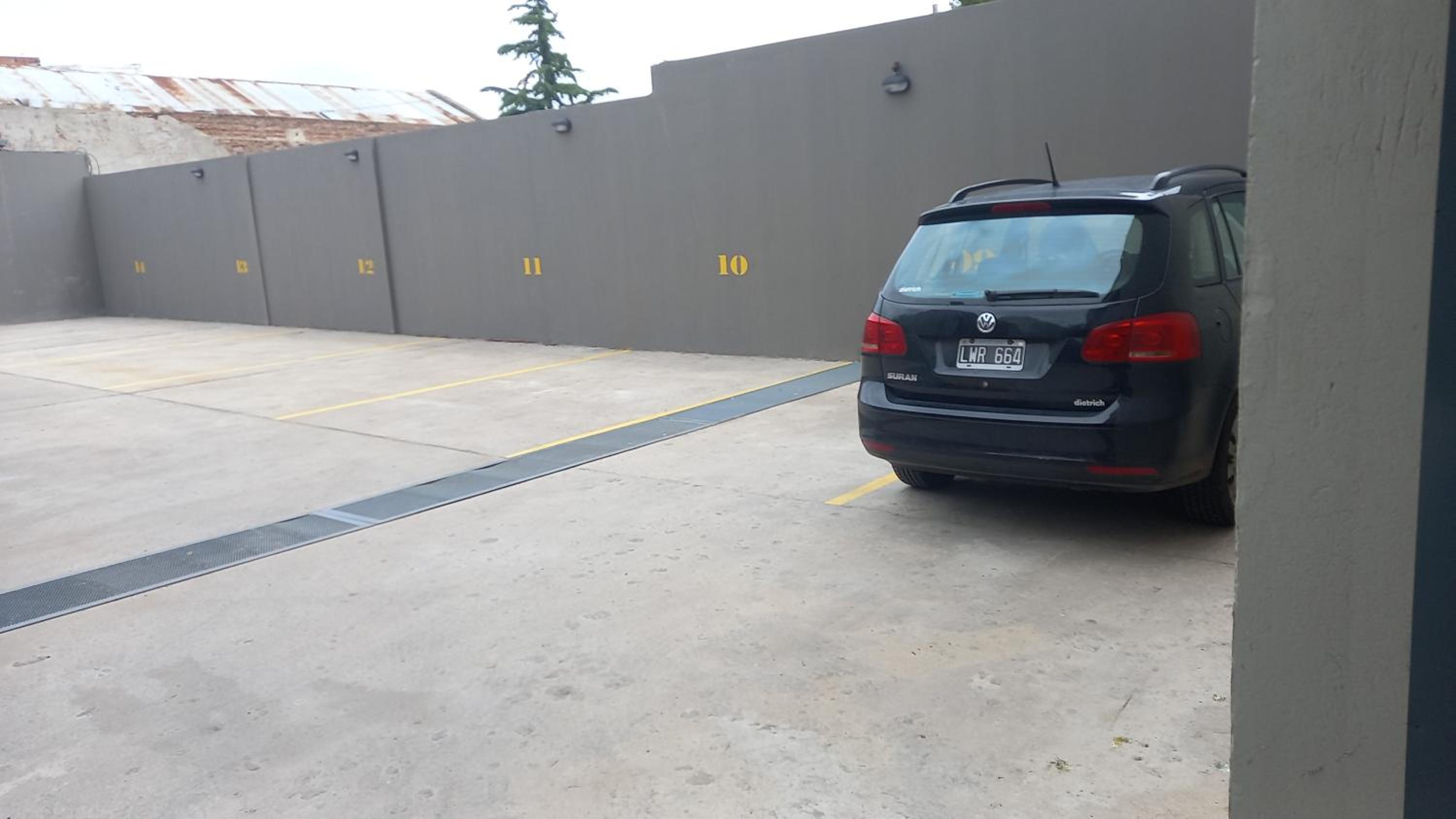 CENTRO NORTE ll a 400 mts del centro con cochera incluida