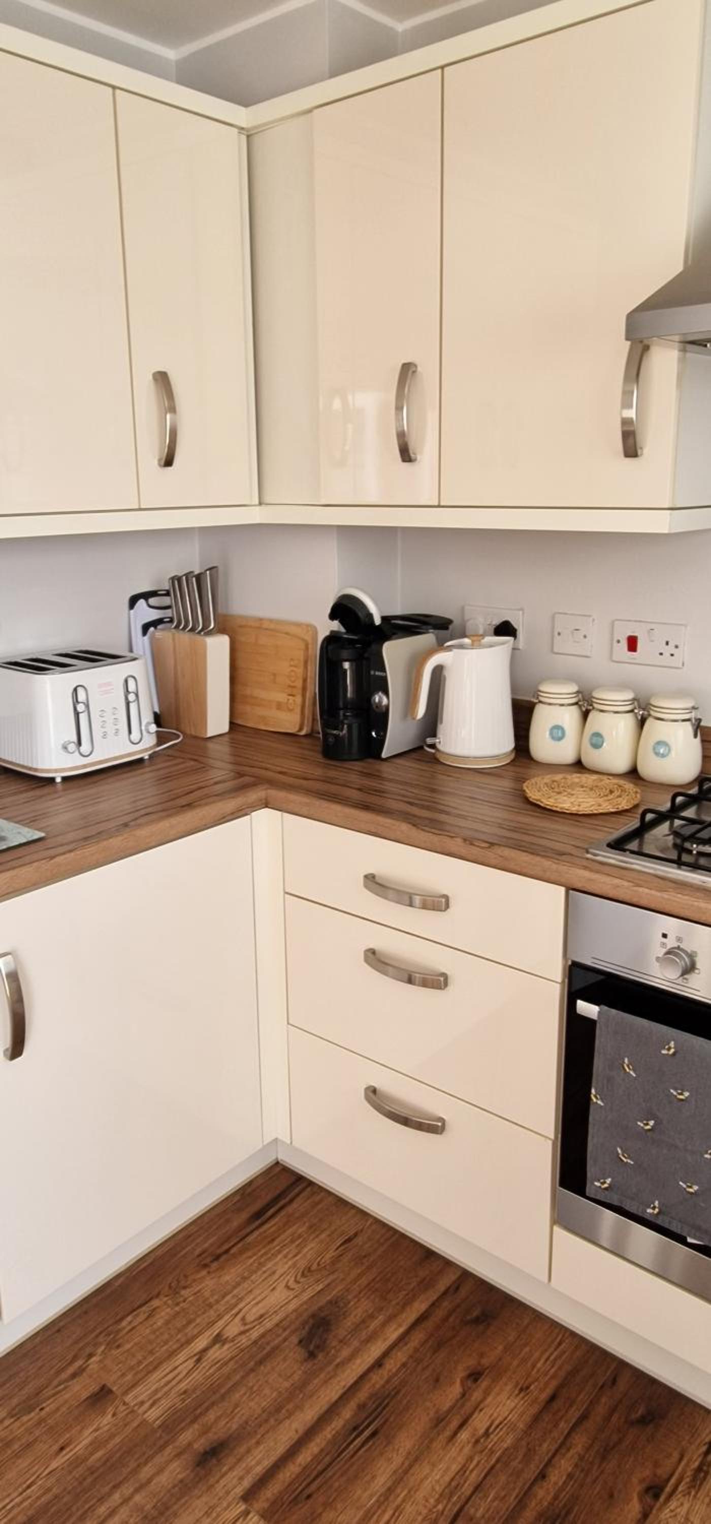 Norwich, Lavender House, 3 Bedroom House, Private Parking and Garden