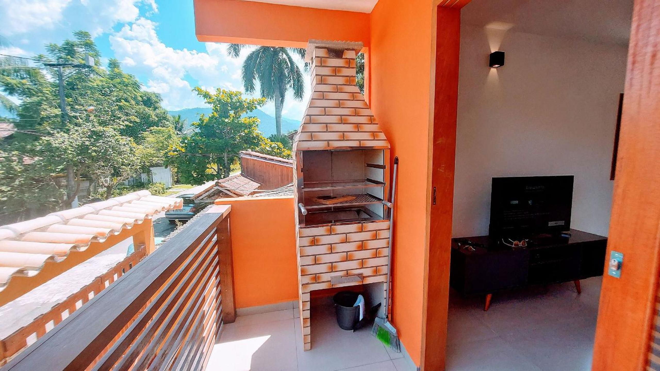 Mamanguá - Apto c/ piscina, 50mts da praia, cozinha, churrasqueira, ar con, WiFi, netflix, garagem view 3