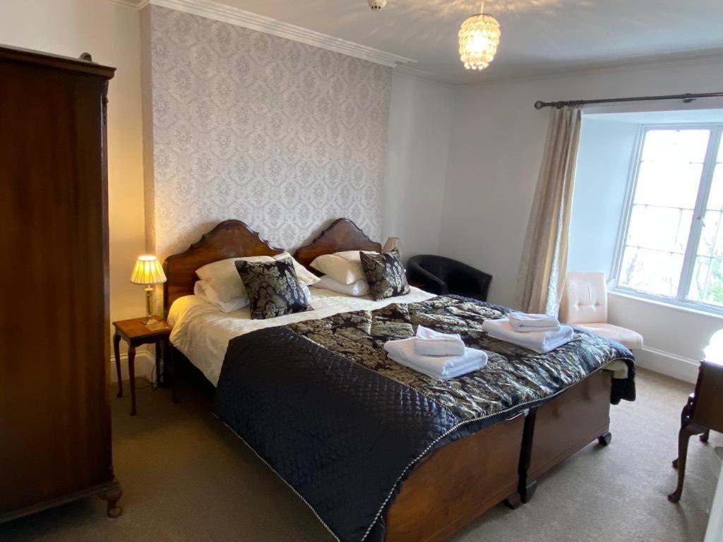 Lynton Vacations - The North Cliff Hotel - Property Image 19