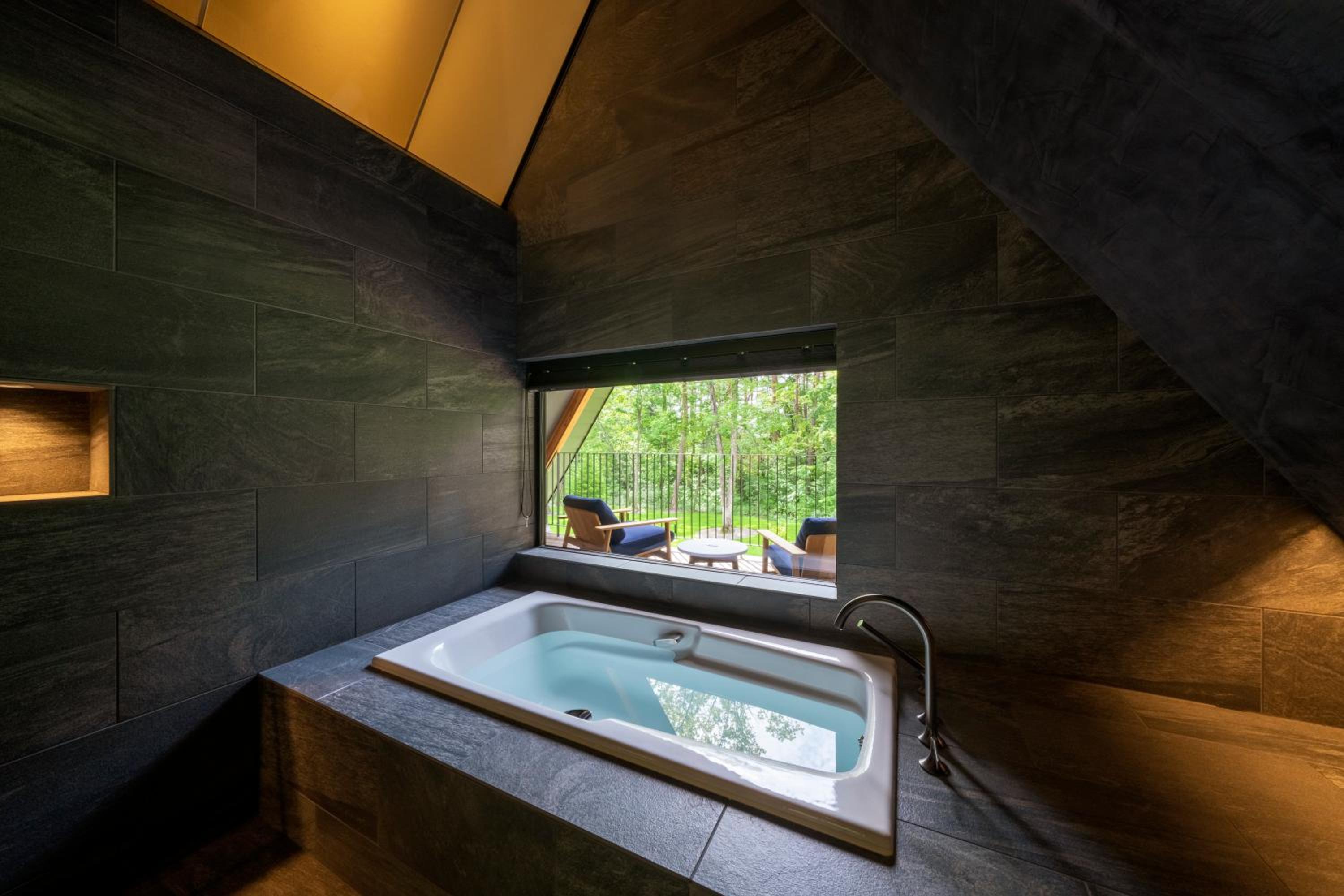 KanollyResorts Hakuba