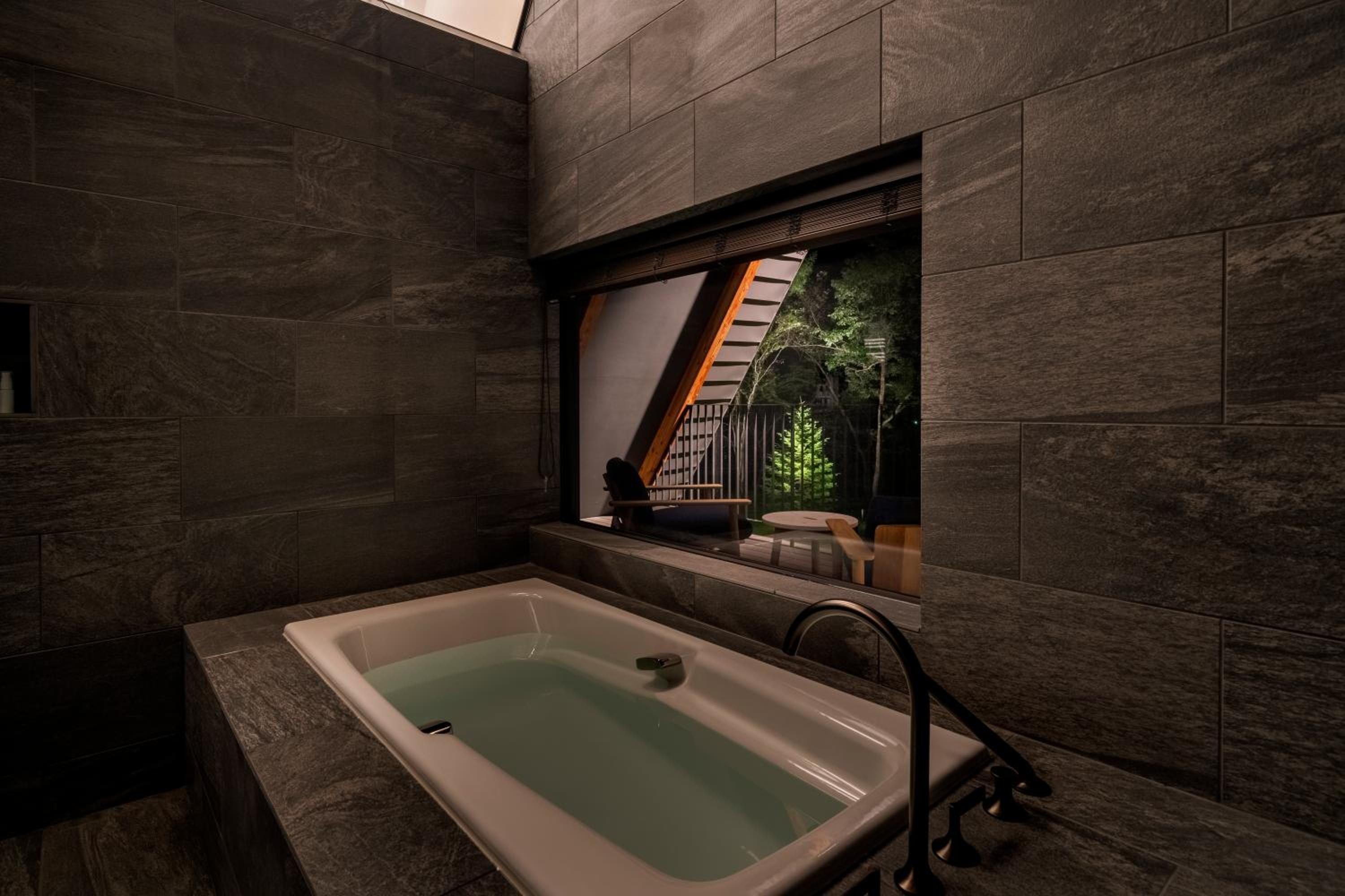 KanollyResorts Hakuba
