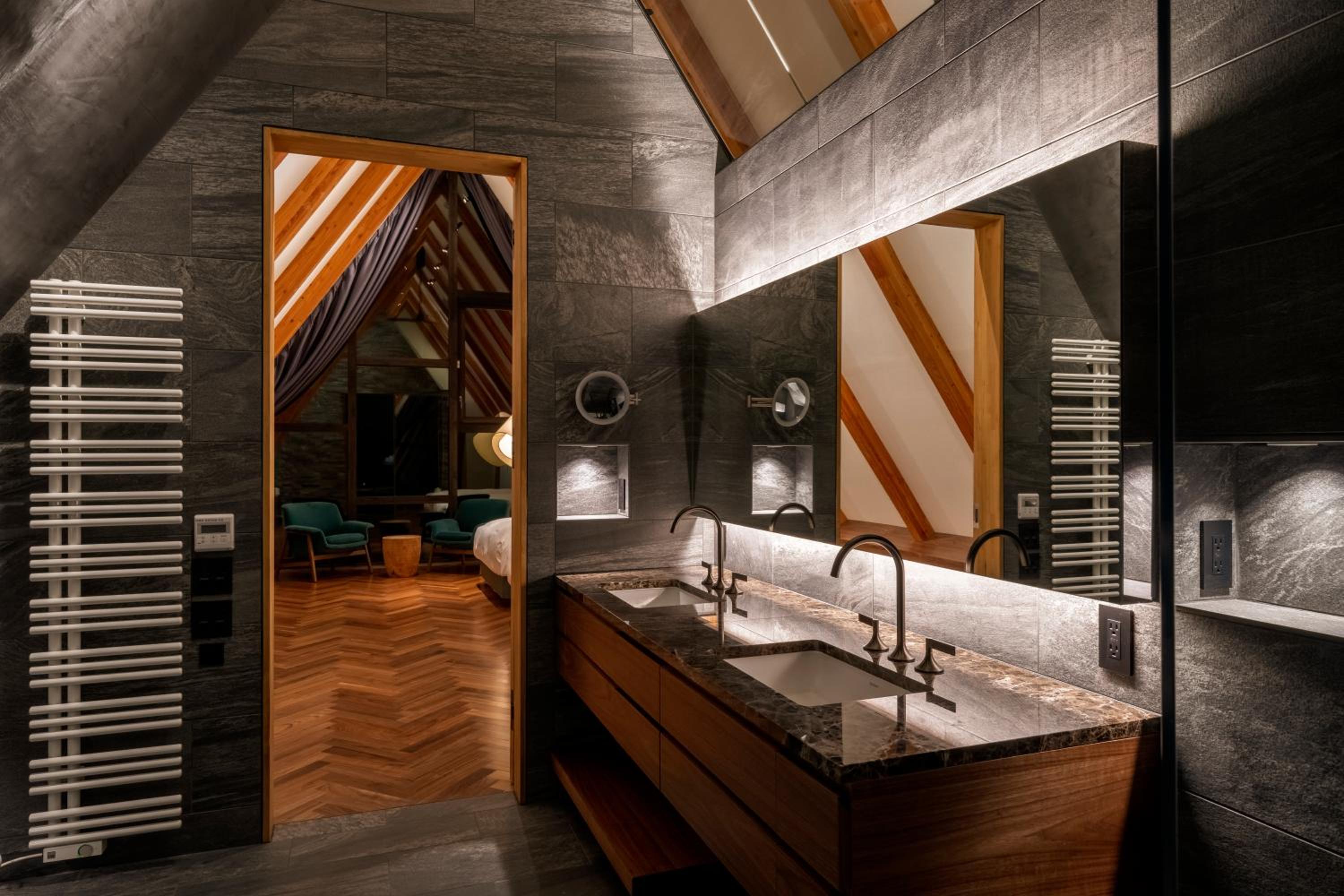 KanollyResorts Hakuba