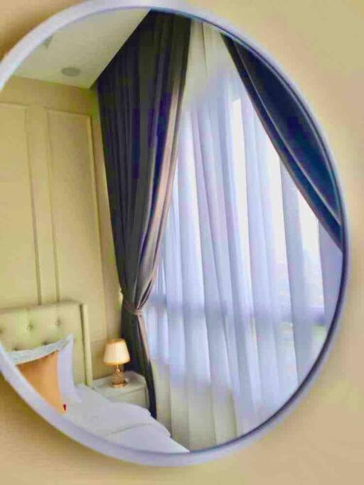 Millerz Suite 3R2B Condo Near MidValley 3 Beds 3 Bedrooms Staycation Best Choice