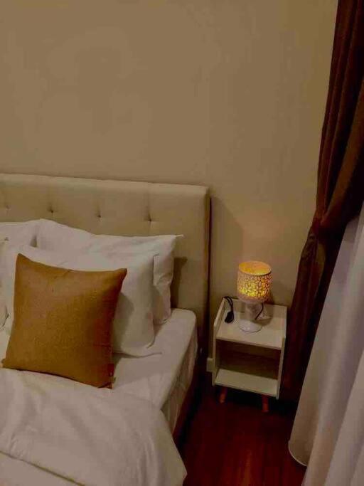 Millerz Suite 3R2B Condo Near MidValley 3 Beds 3 Bedrooms Staycation Best Choice