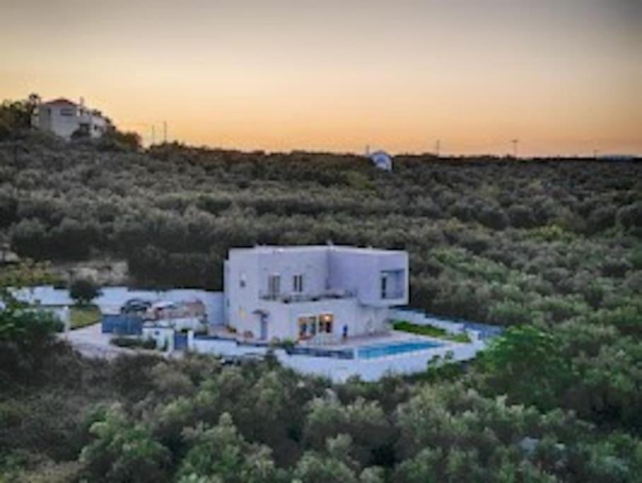 Villa Panorama Modi (Ground Floor), with pool view 5