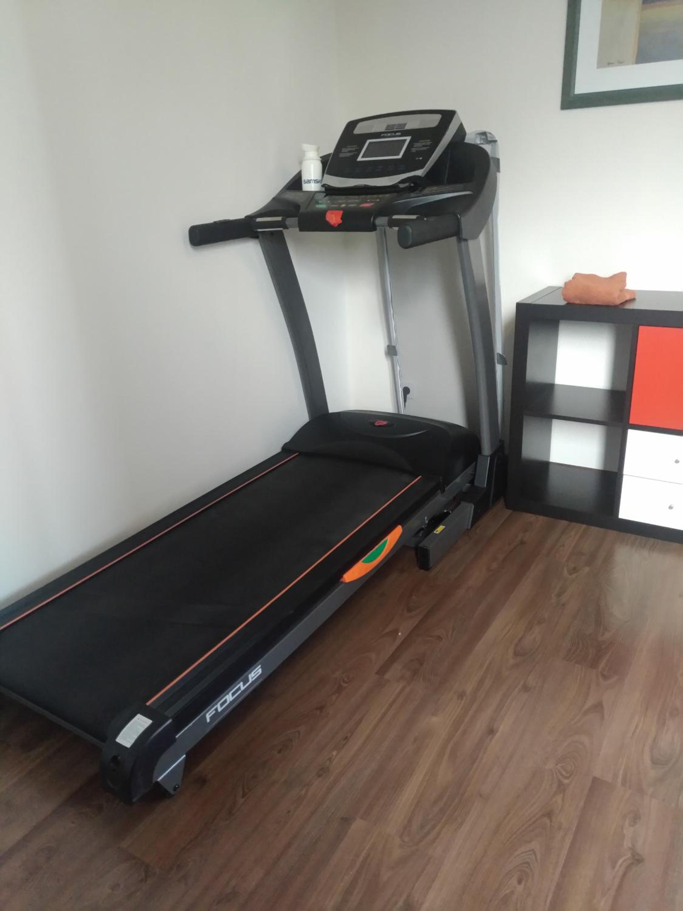etage met slaap, en badkamer view 5