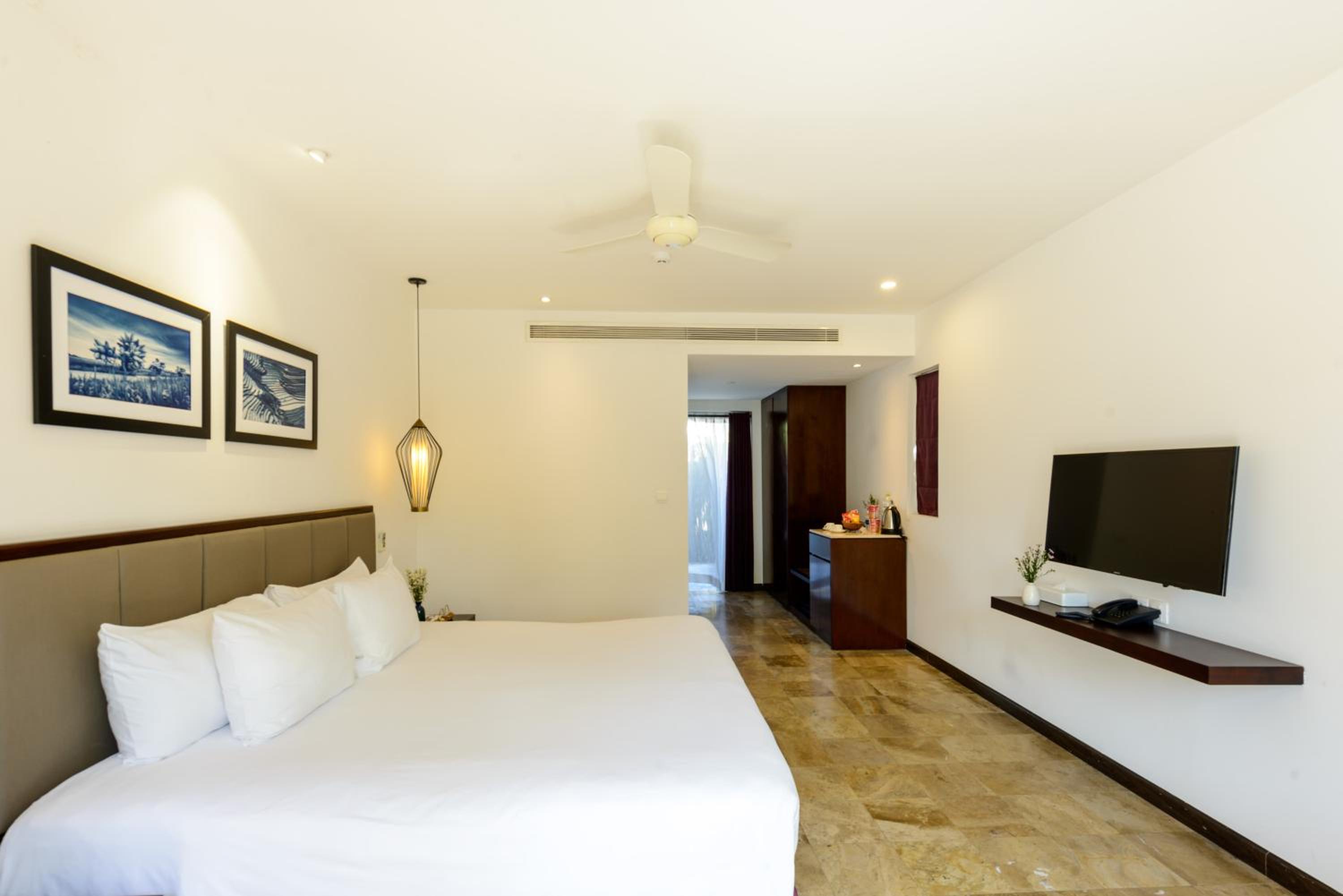 Premier Senvila Boutique Resort & Spa
