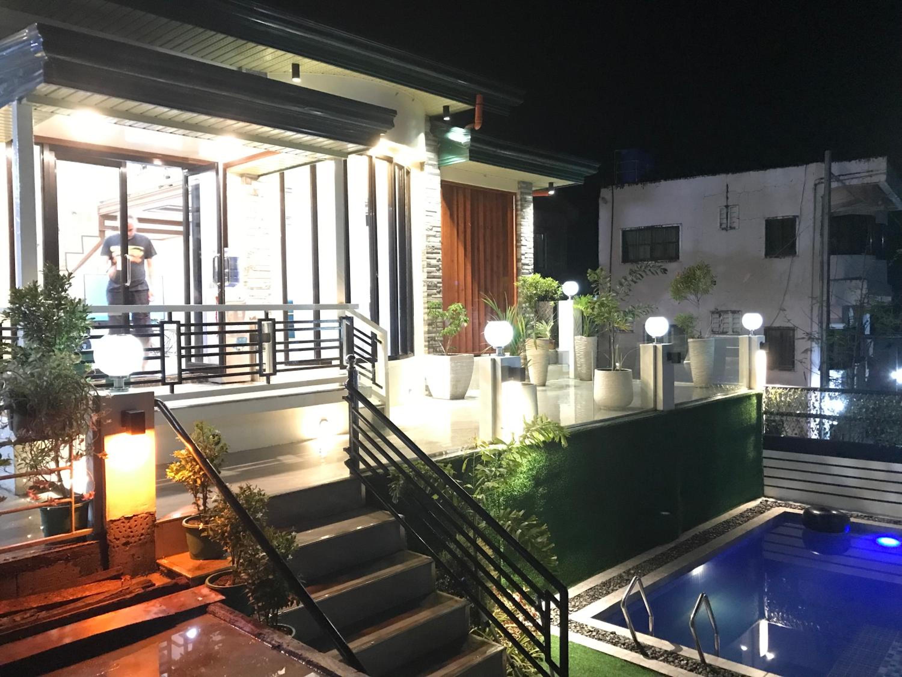 Palompon kalimba de luna Villa Inn view 2