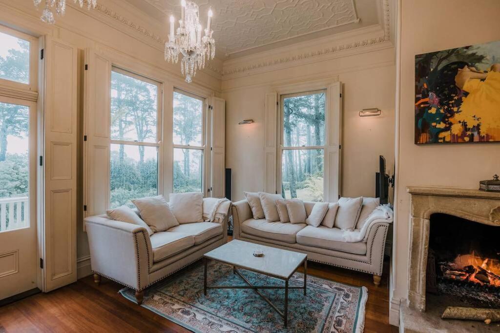 Carramar Estate: 2 homes stunning mountain views