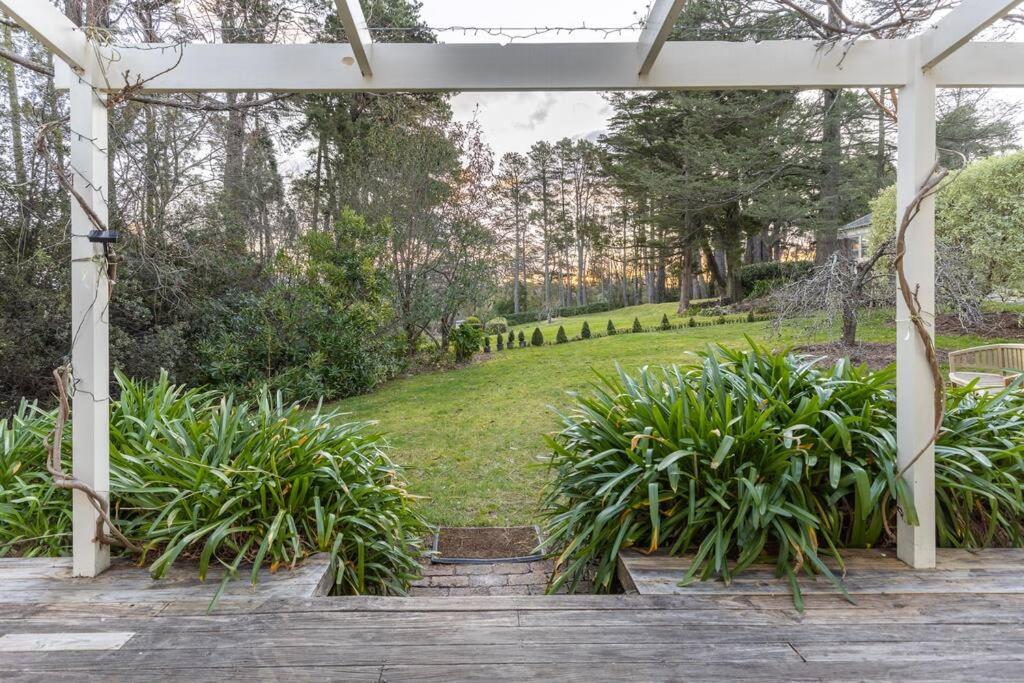 Carramar Estate: 2 homes stunning mountain views