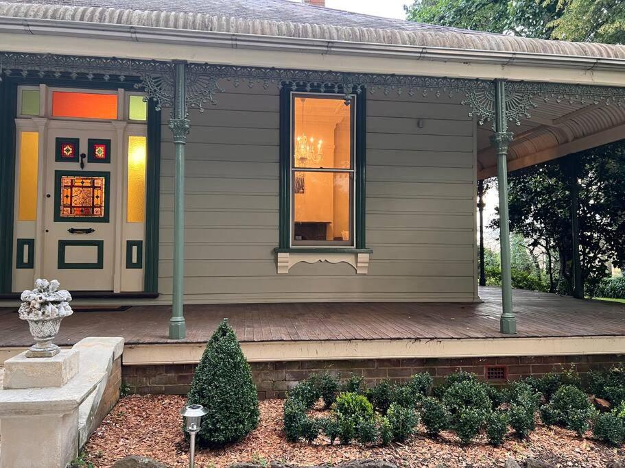 Carramar Estate: 2 homes stunning mountain views