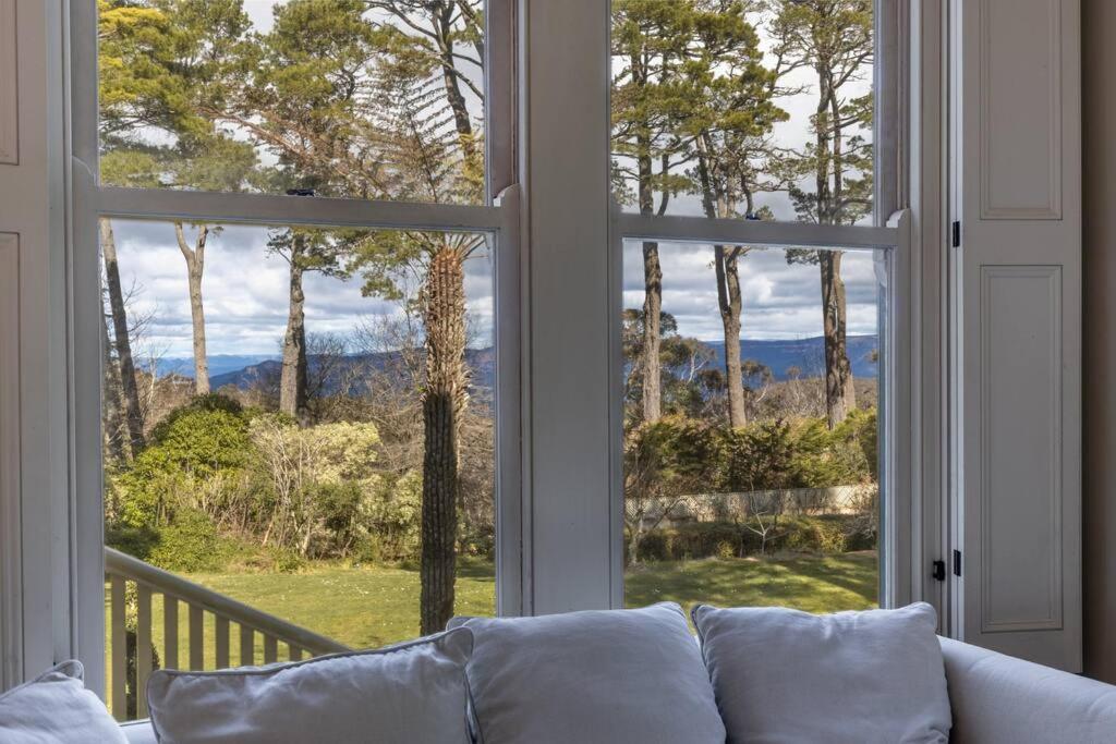 Carramar Estate: 2 homes stunning mountain views