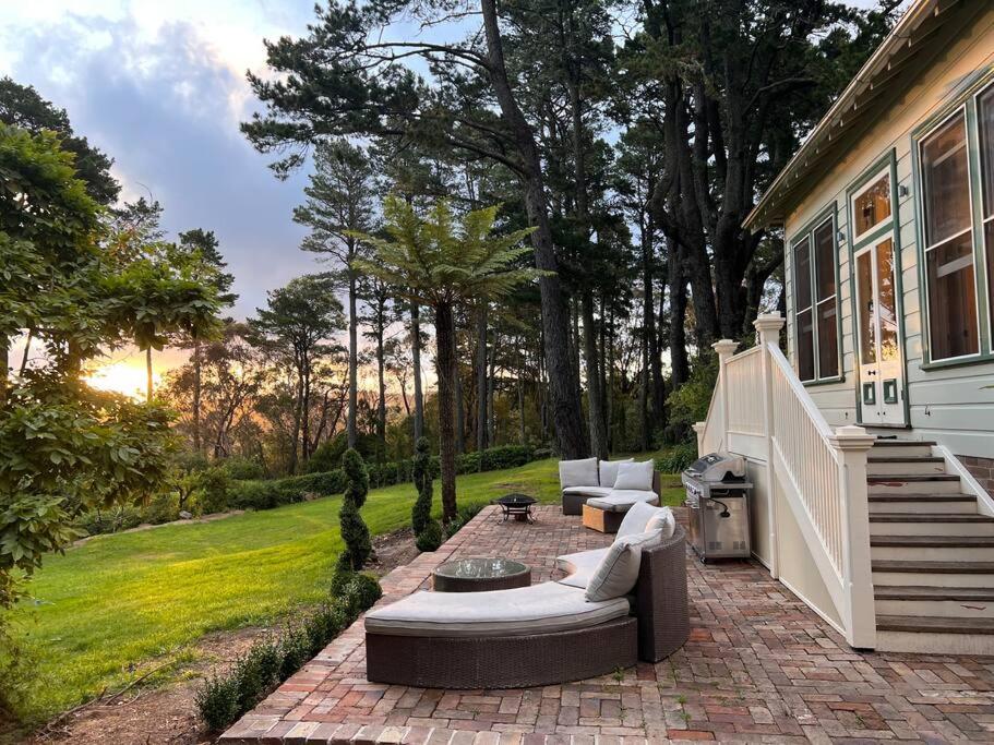Carramar Estate: 2 homes stunning mountain views