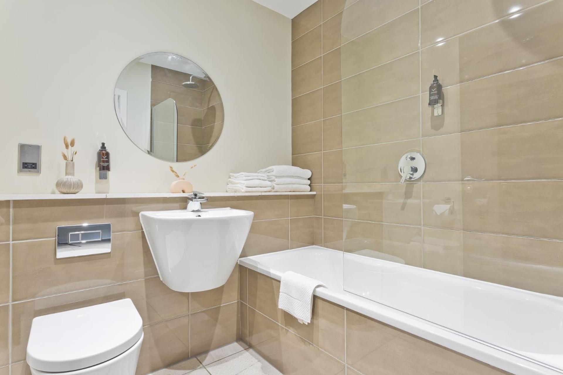 Penrith Vacations - Sandgate Chapel - Self Check In Apartments - Property Image 7