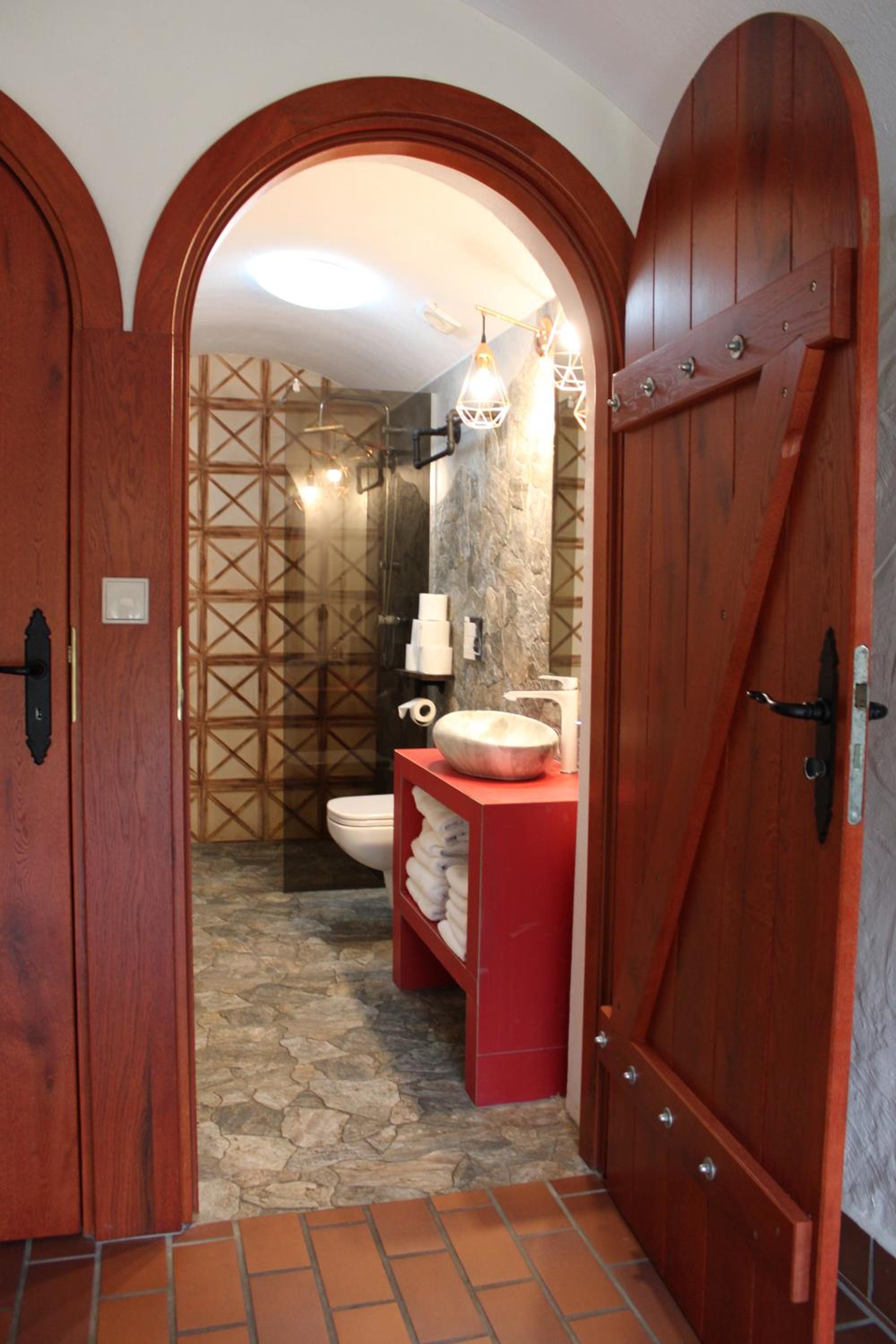 Photo 46