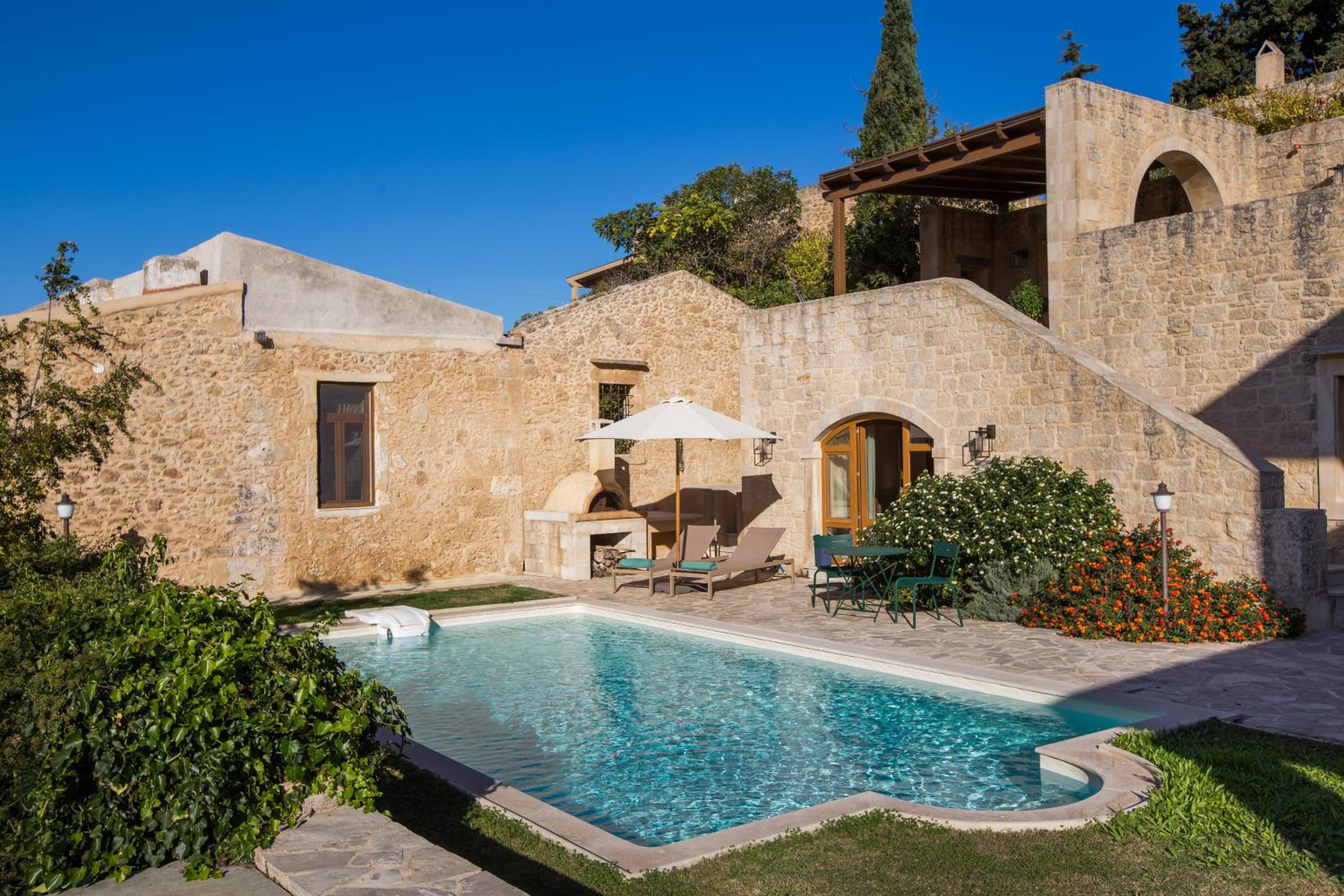 Kapsaliana Village Hotel 17