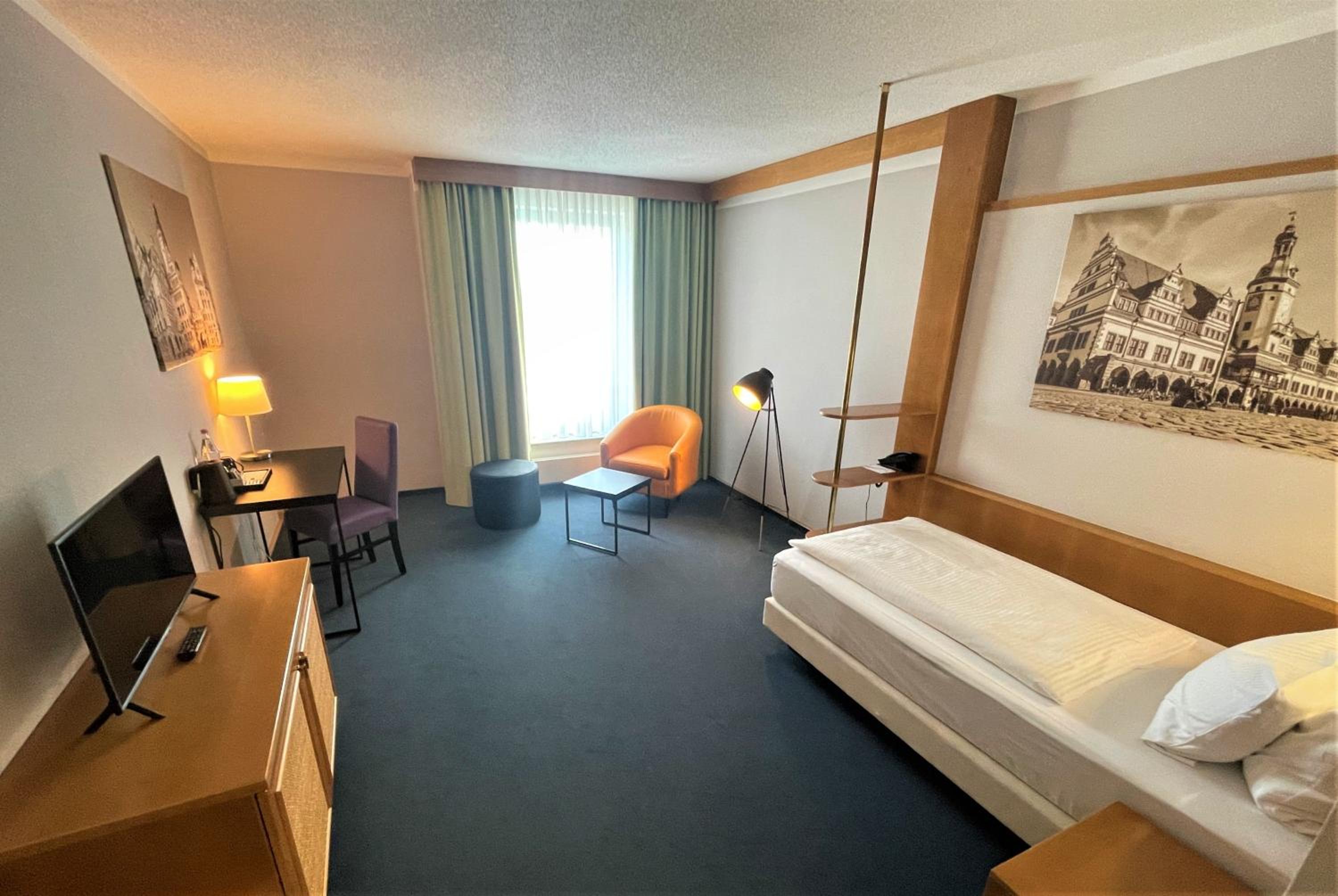 Best Western Parkhotel Brehna-Halle - Property Image 2