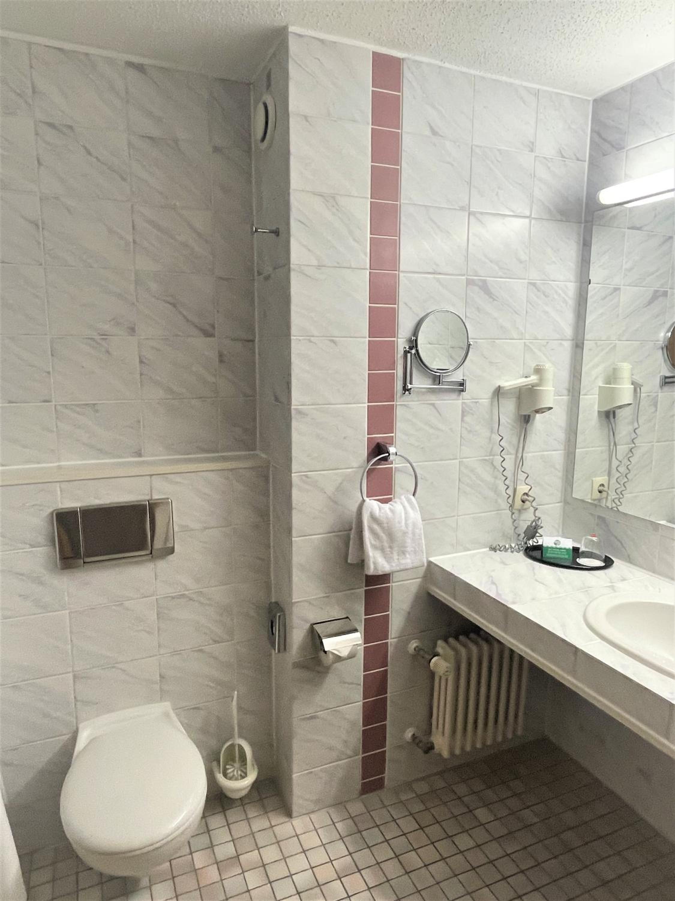 Best Western Parkhotel Brehna-Halle - Property Image 3