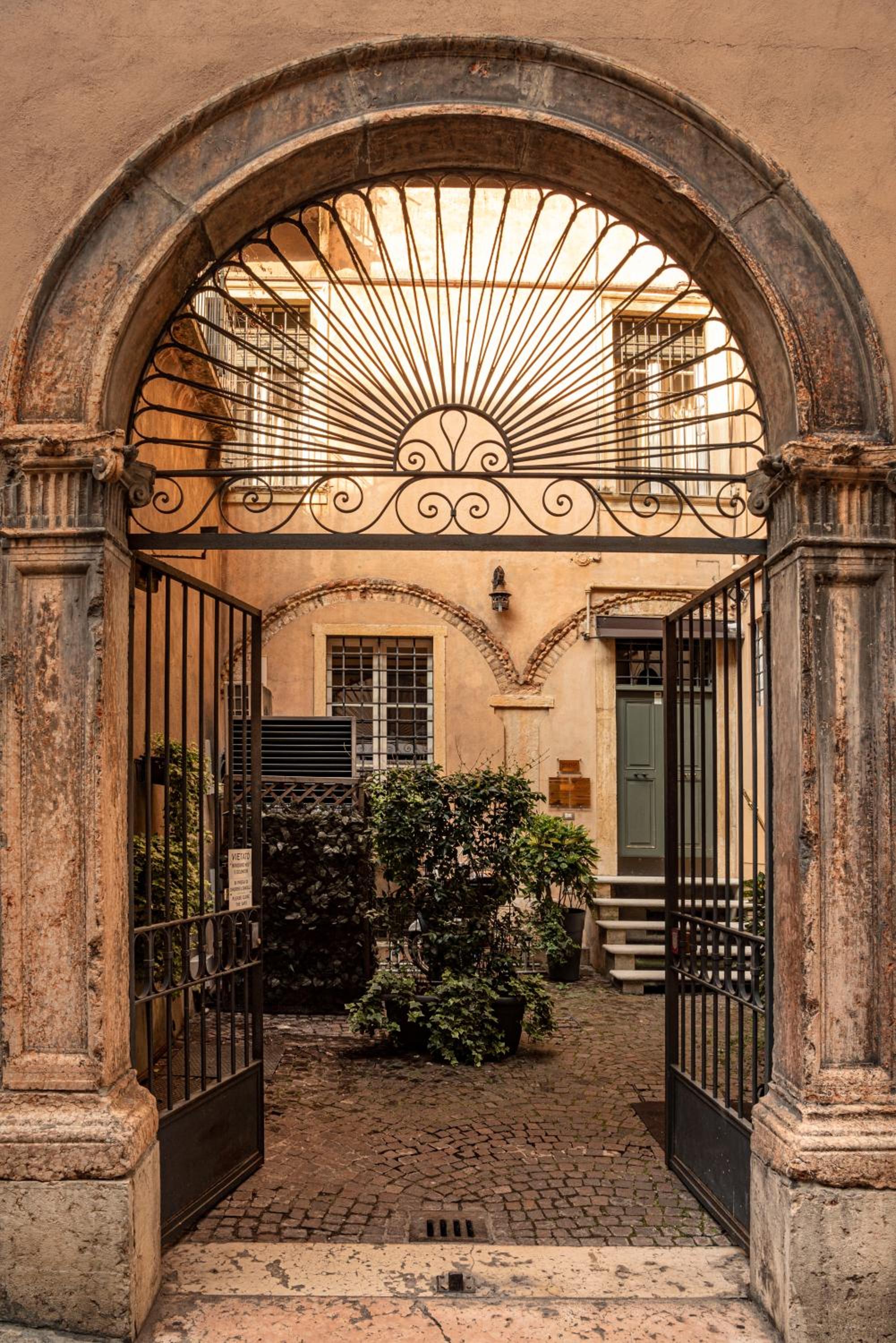 Hotel Residenza Palazzo Negri - Image 1