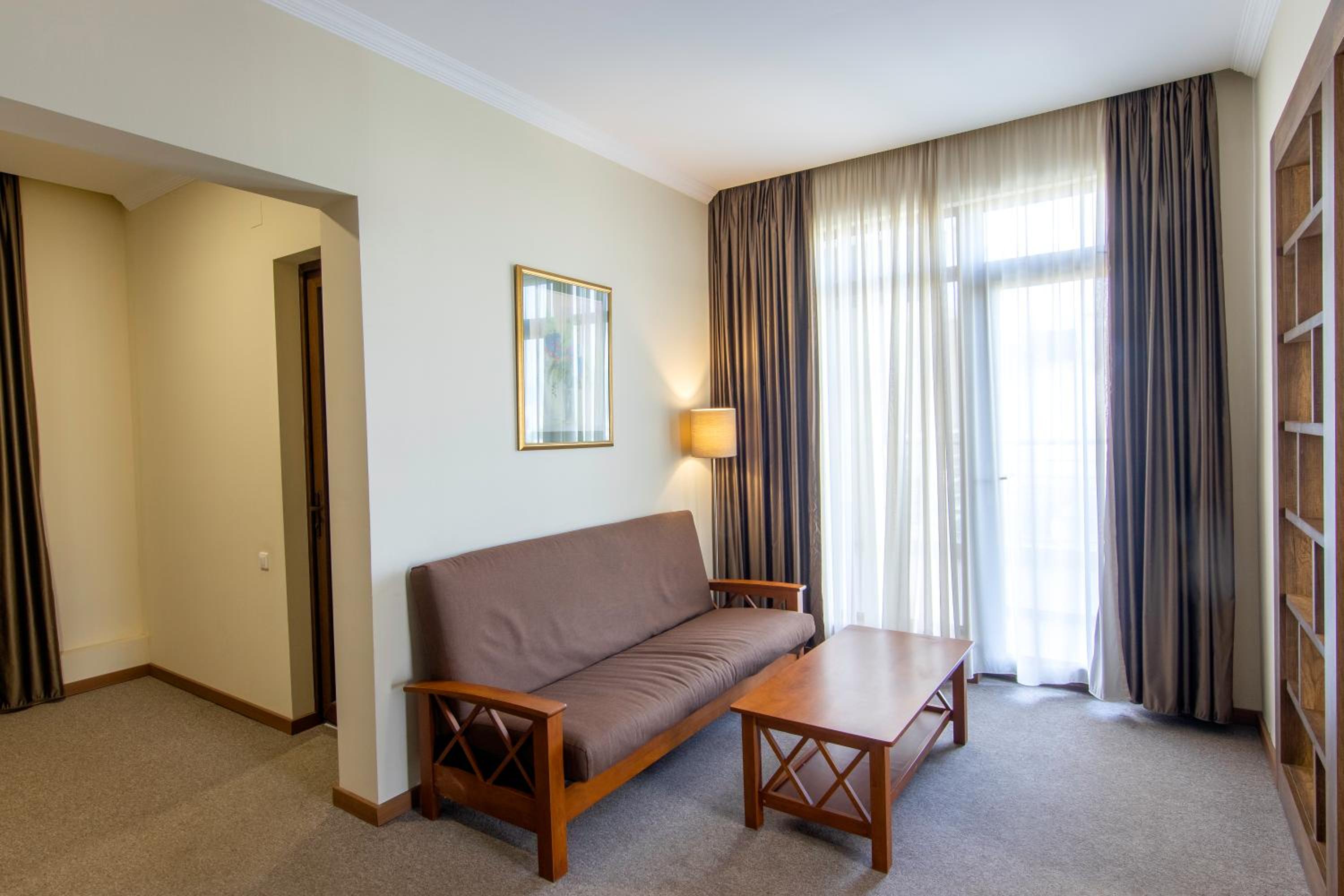 Hotel Beaumonde Garden