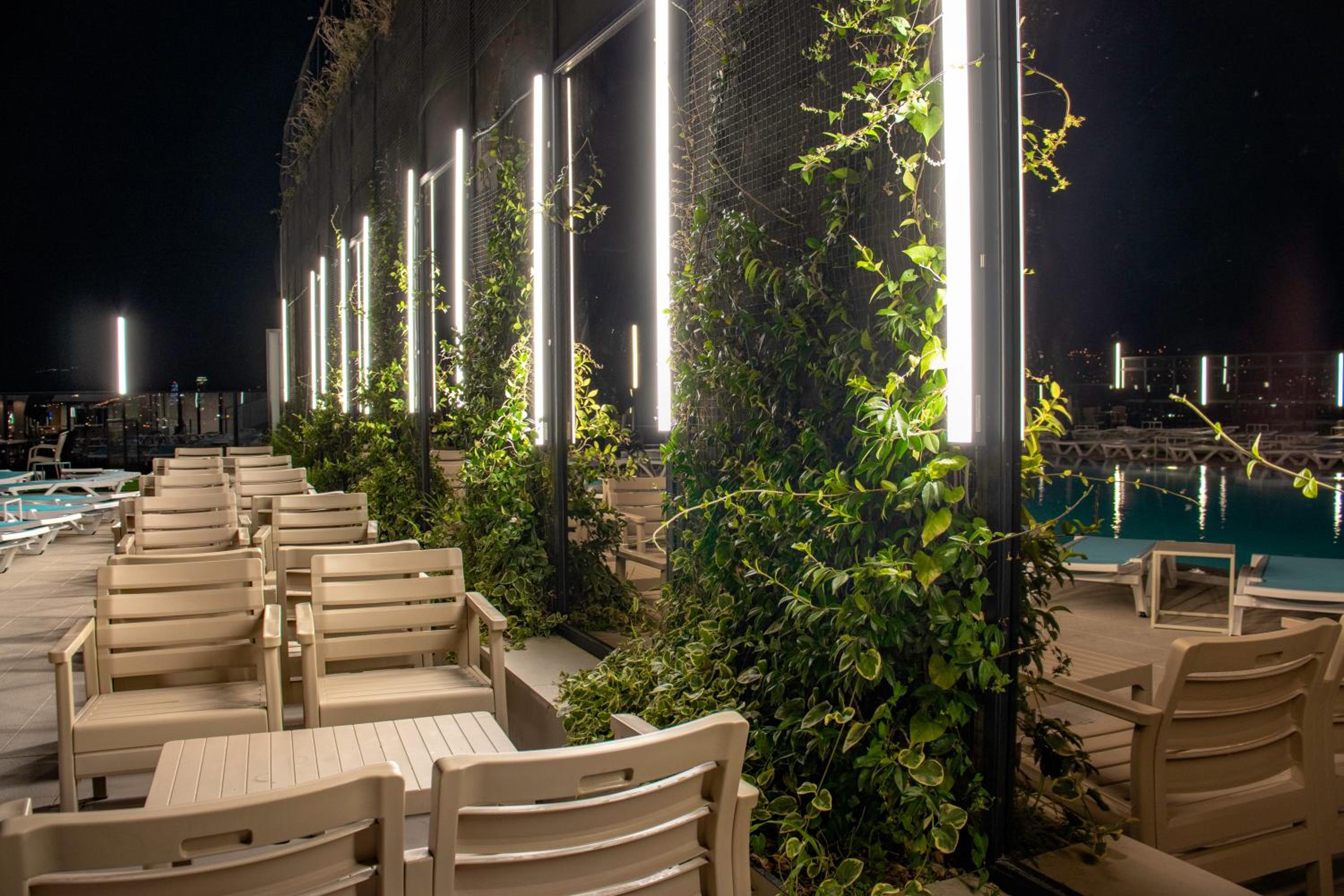 Hotel Beaumonde Garden