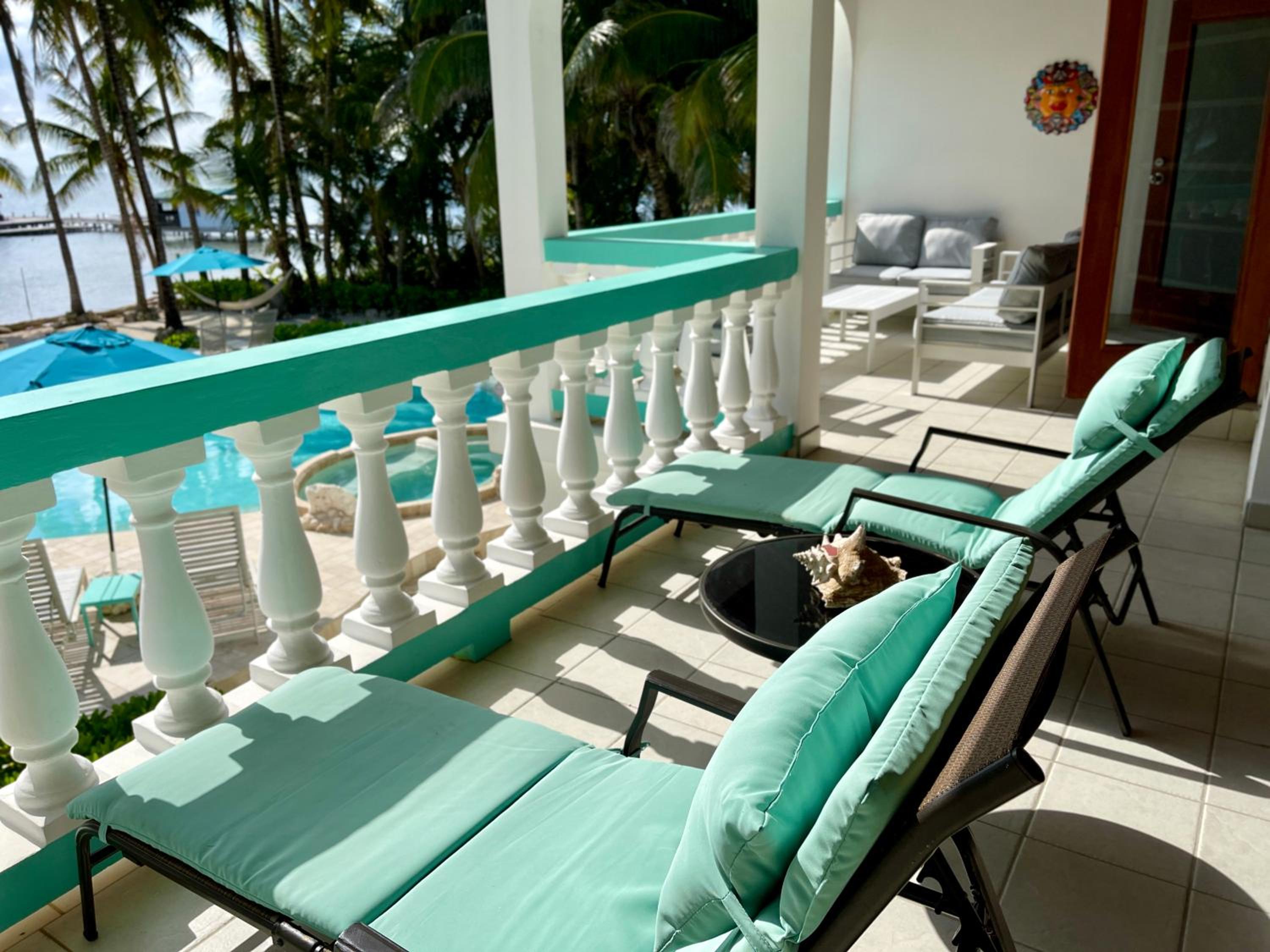 Coral Bay Villas