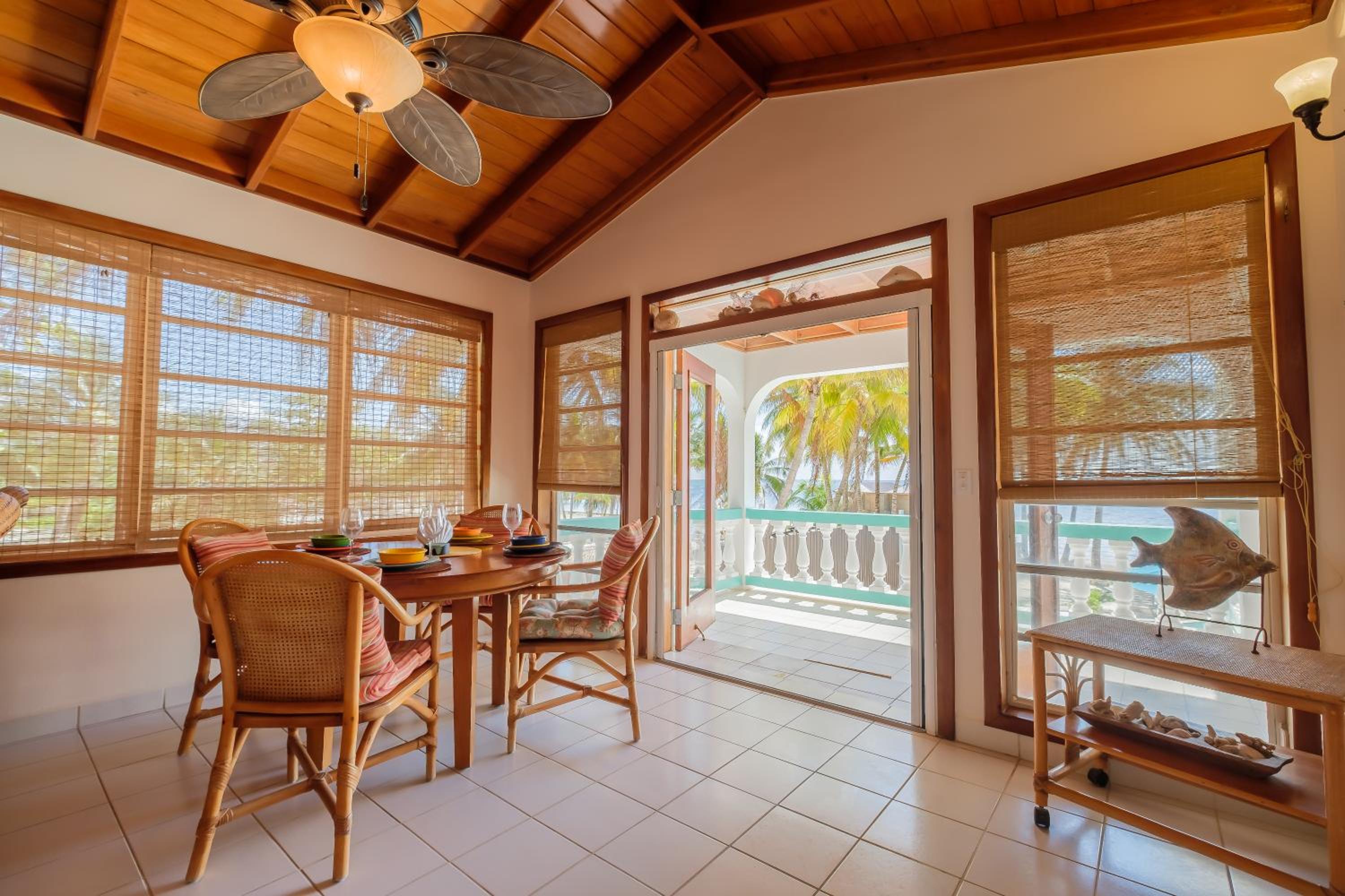 Coral Bay Villas