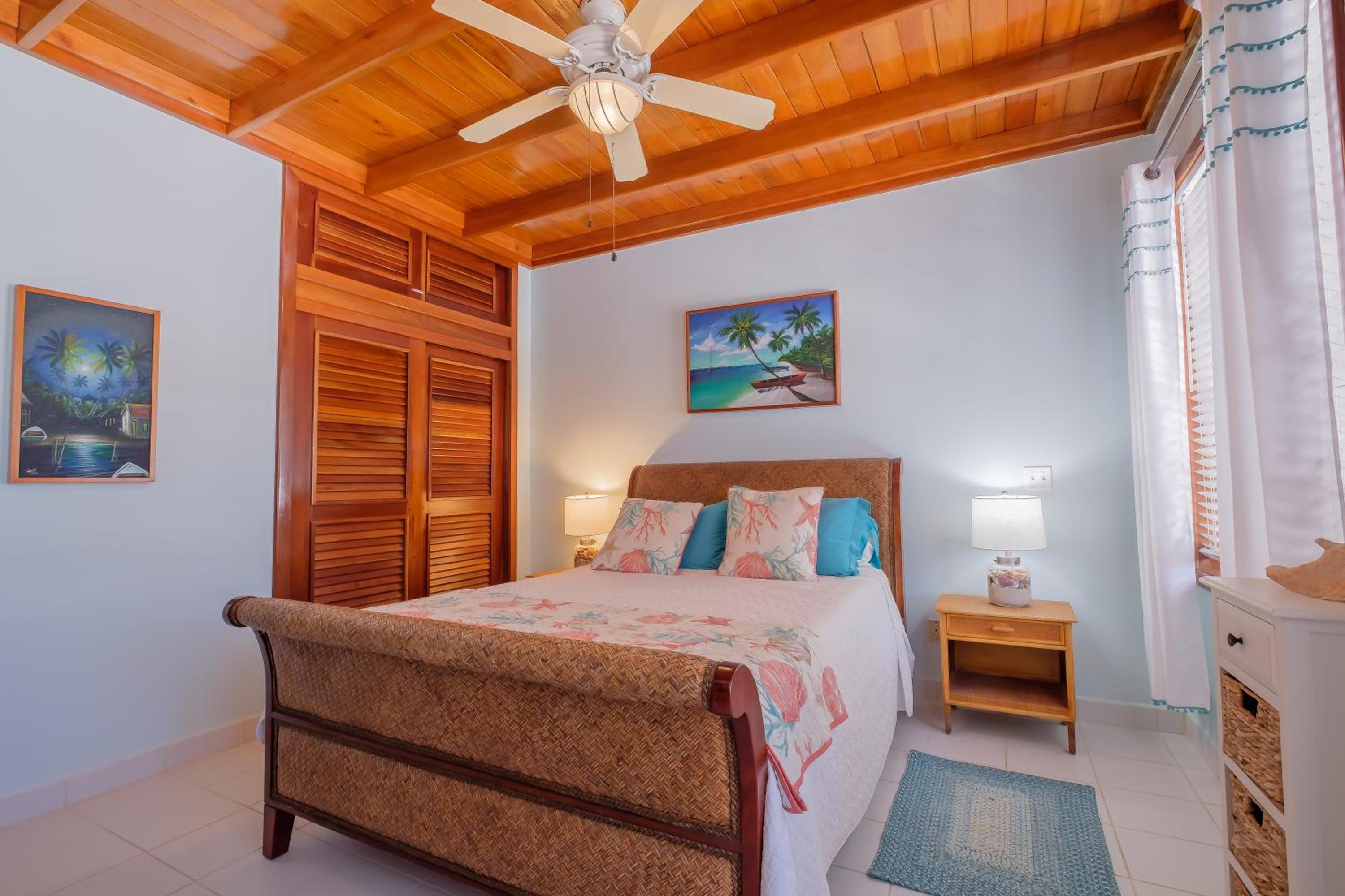 Coral Bay Villas