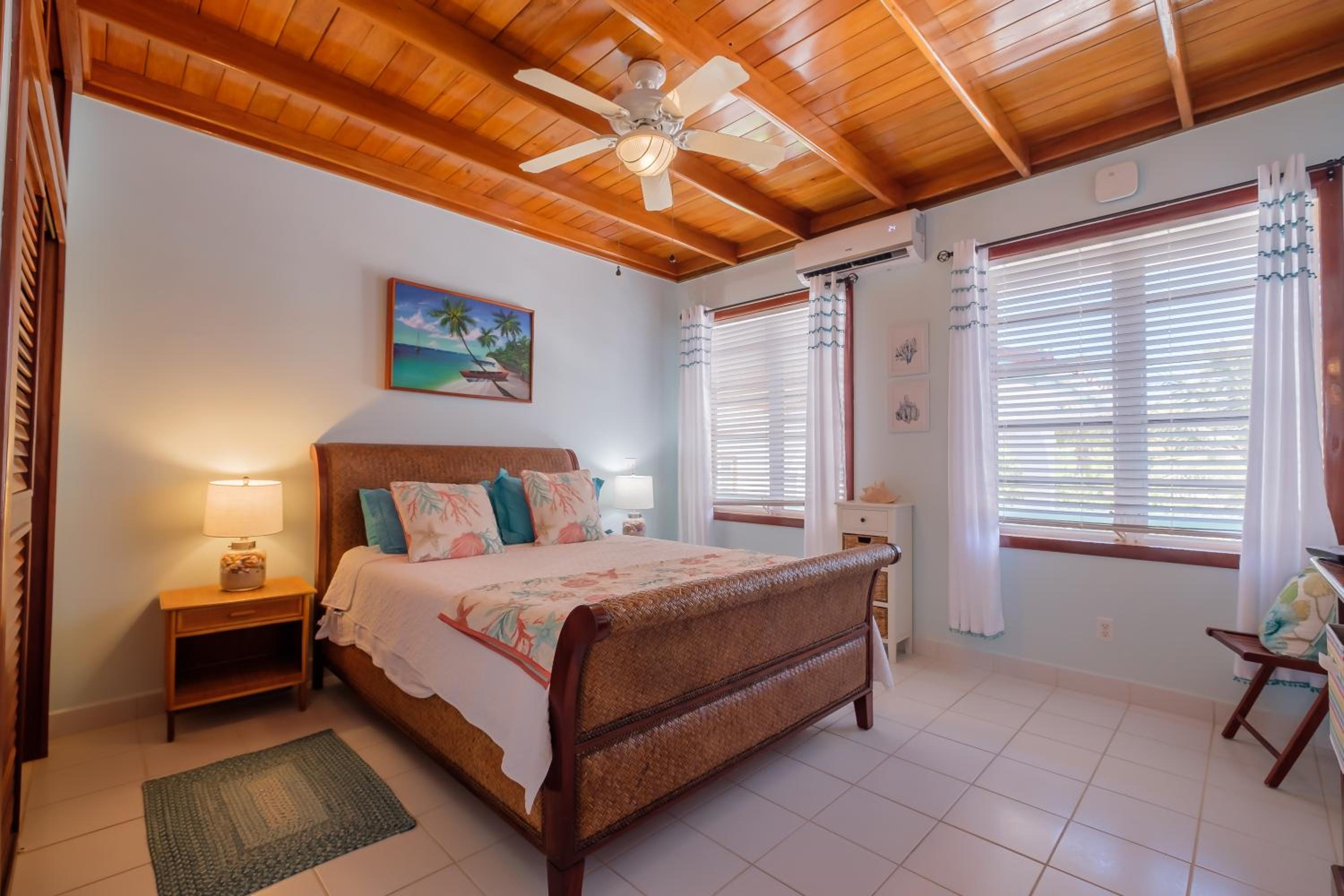 Coral Bay Villas