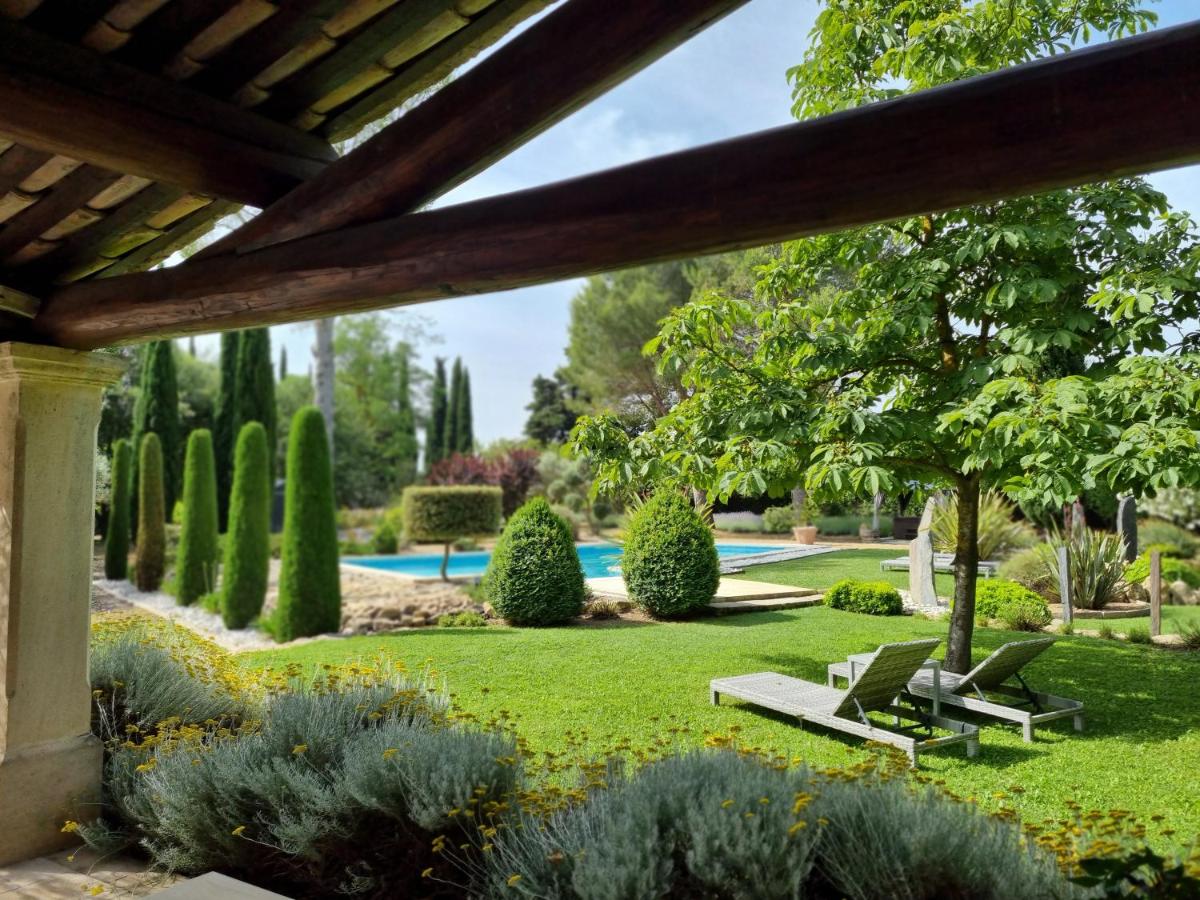Le Clos des Cyprès Maison d'hôtes de charme & Diner Gourmet