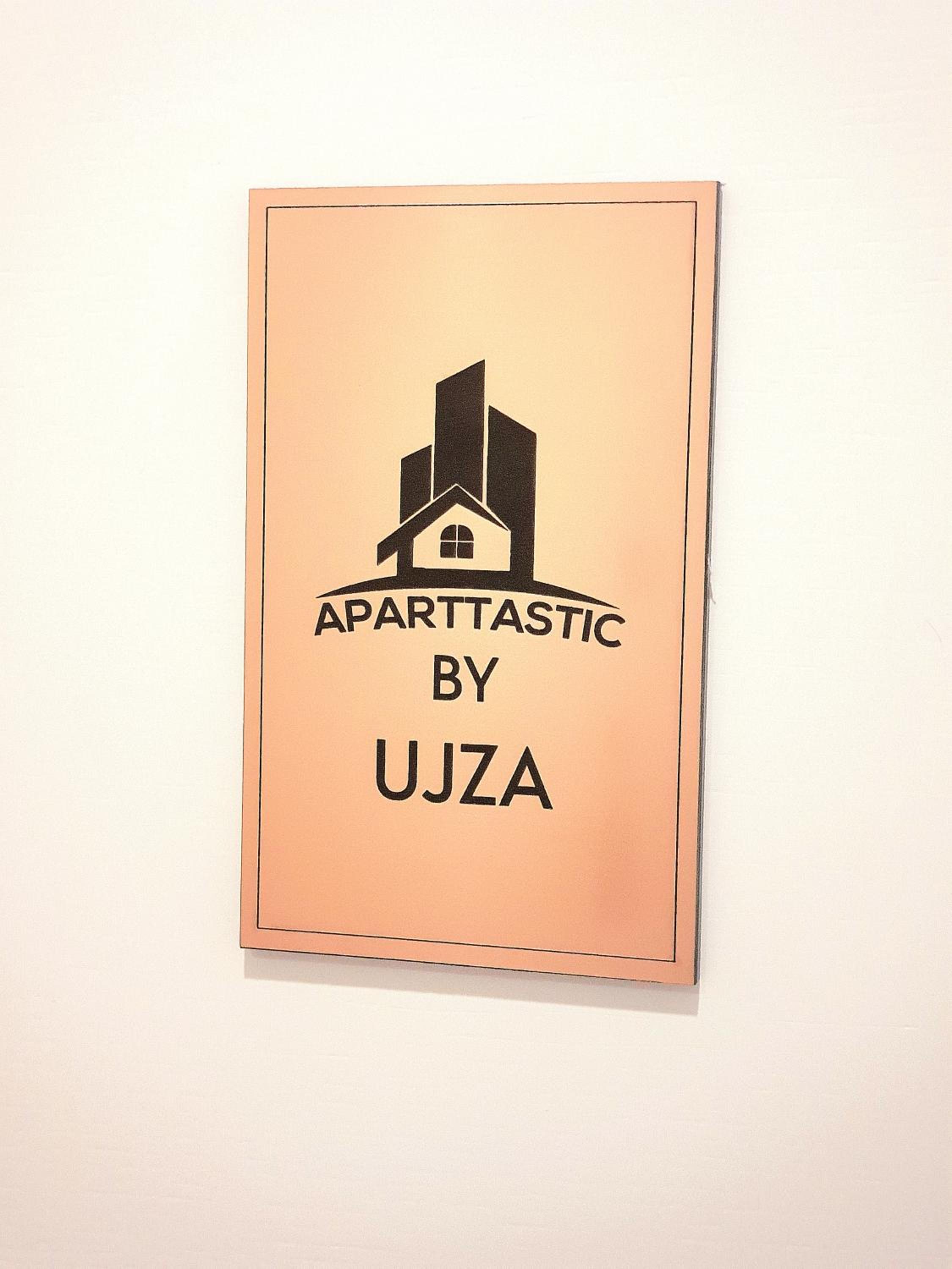 Aparttastic - Apartment by Ujza