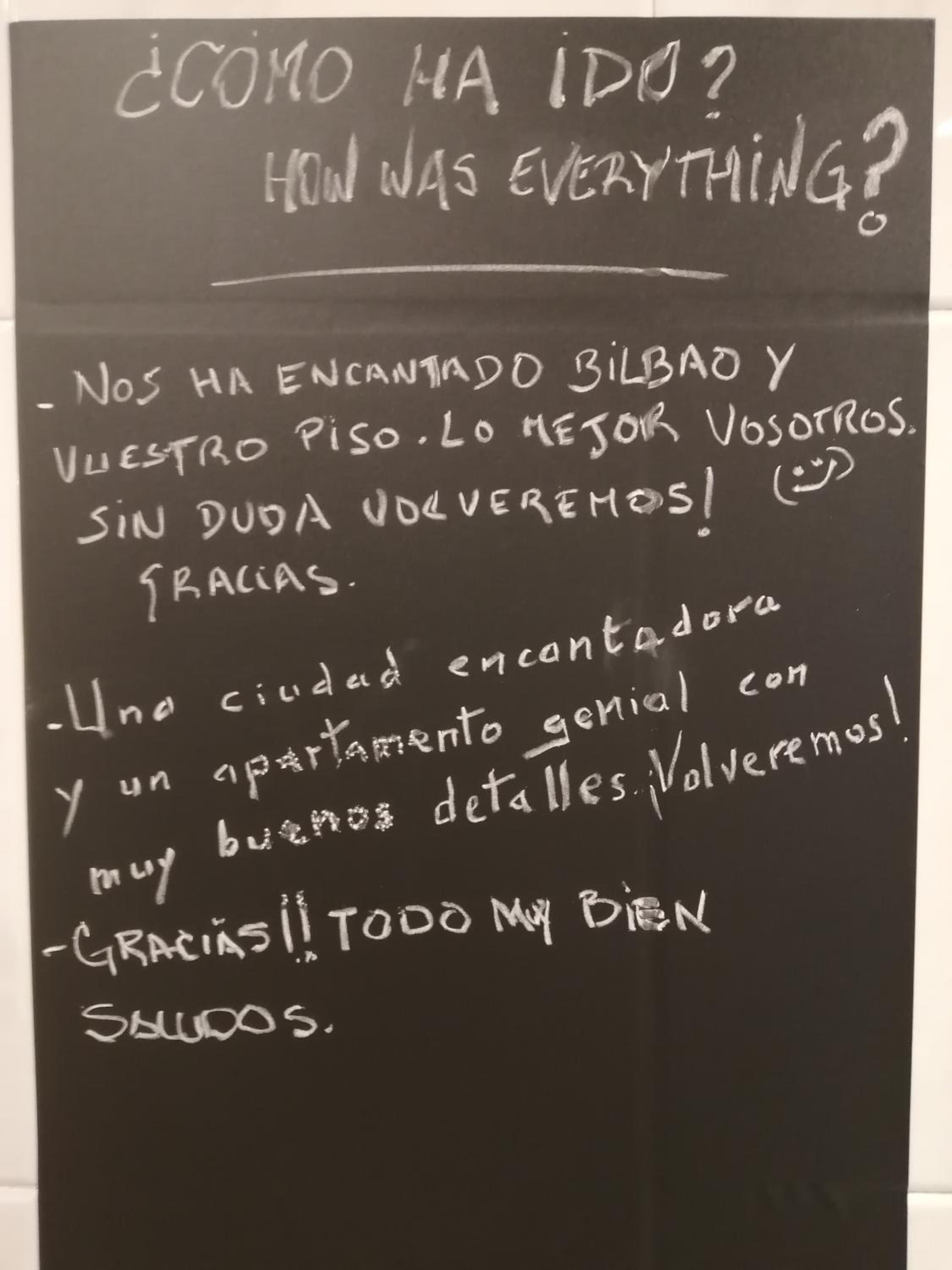 Piso luminoso, amplio y tranquilo en Casco Viejo