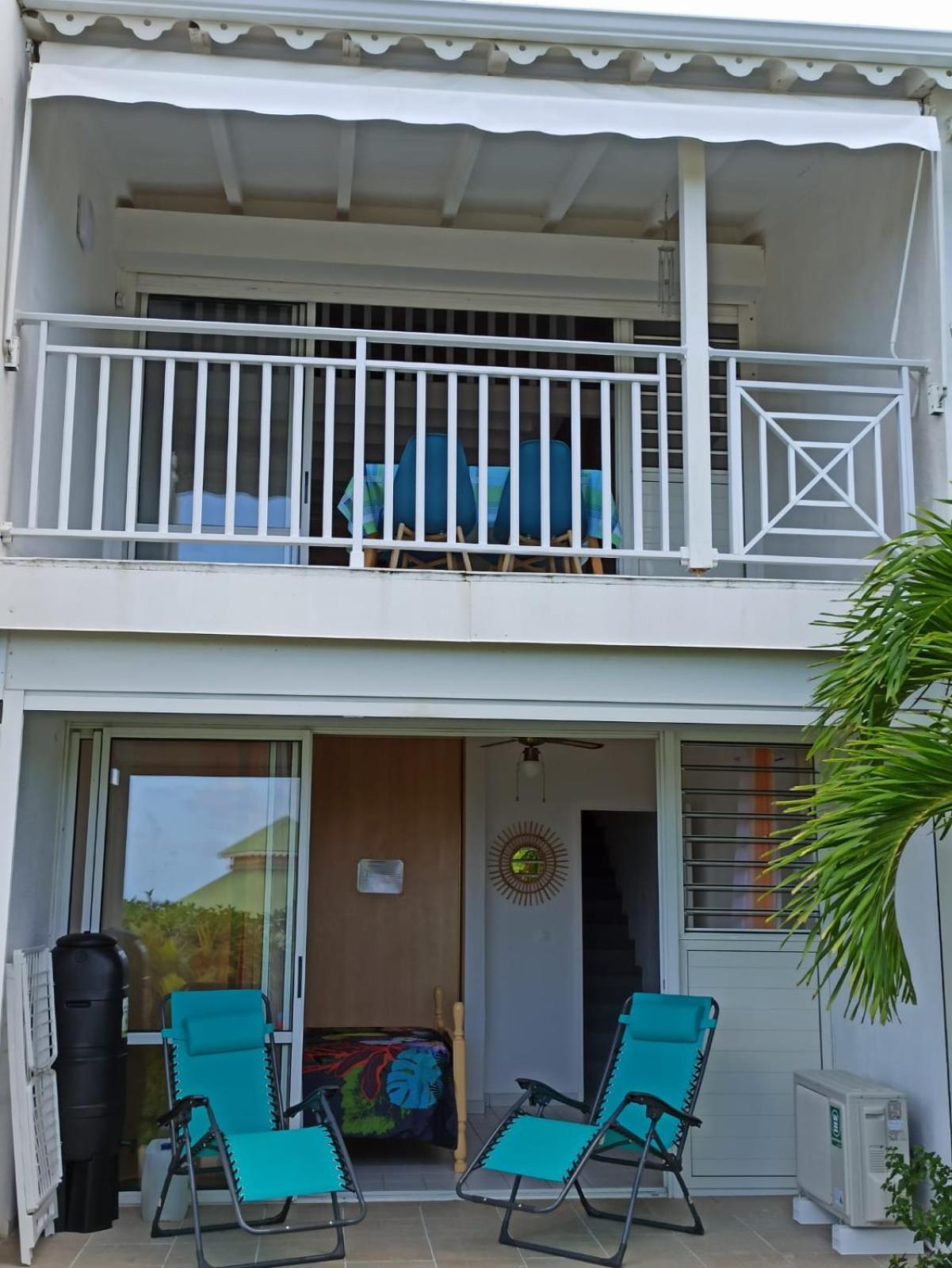 Ti Kaz a Loulou Appartement Triplex 50 m2 view 2