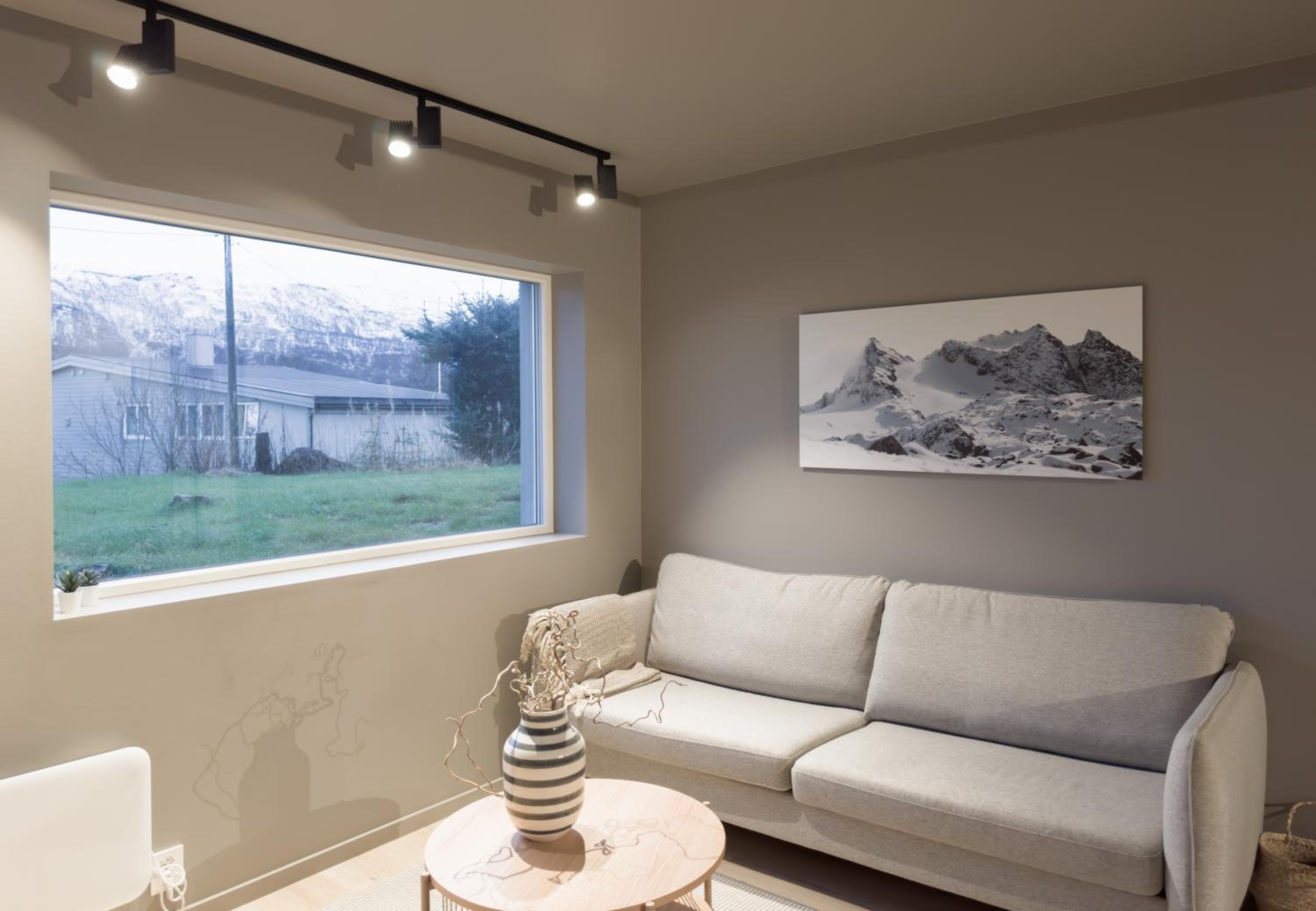Staying Apt 1 - New and modern view 4