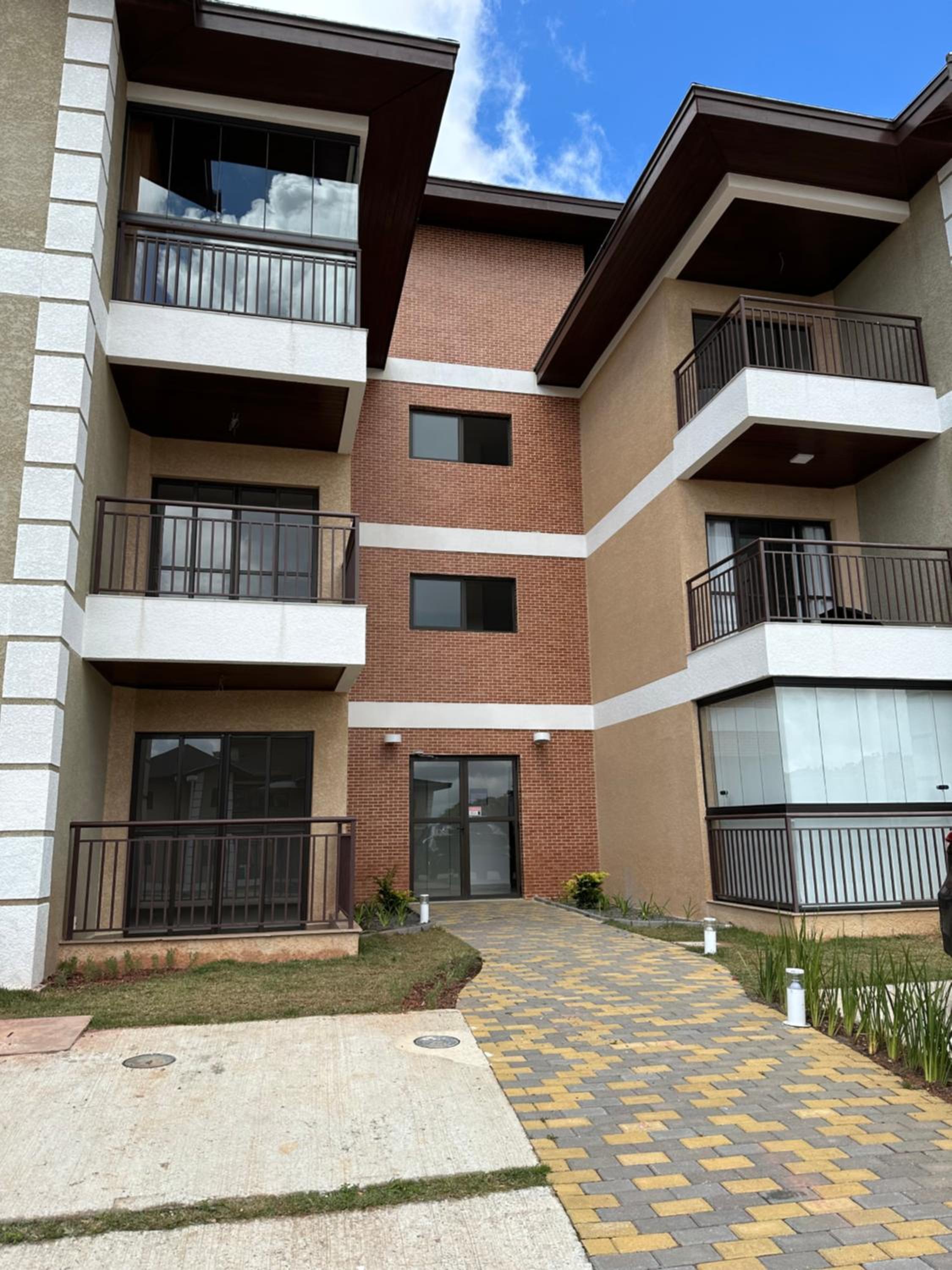 Apartamento novíssimo top com lareira