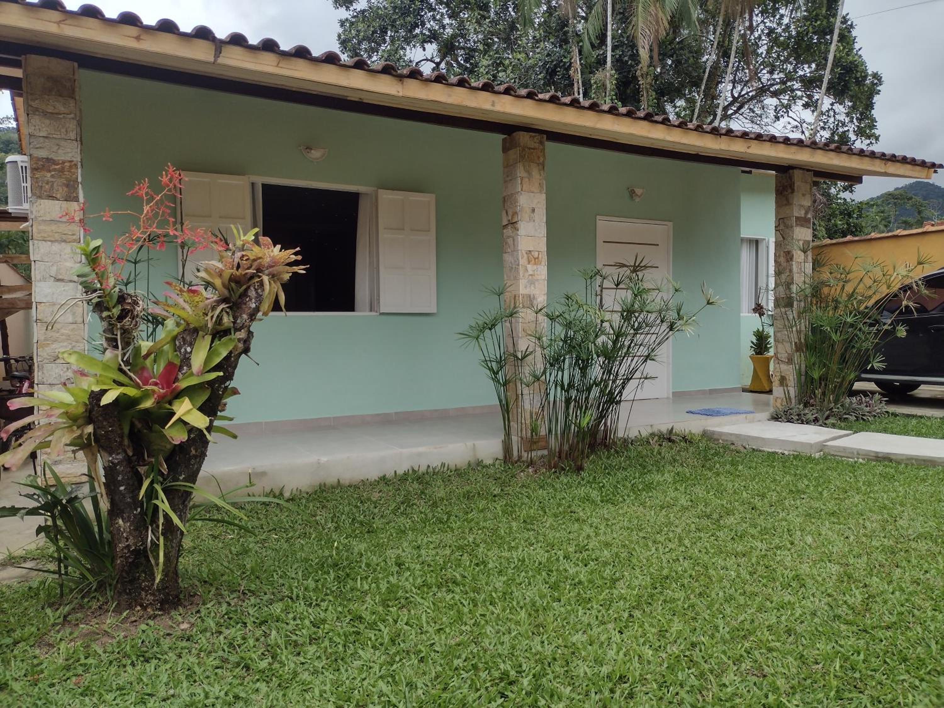 Casa próxima à praias e cachoeiras de Paraty