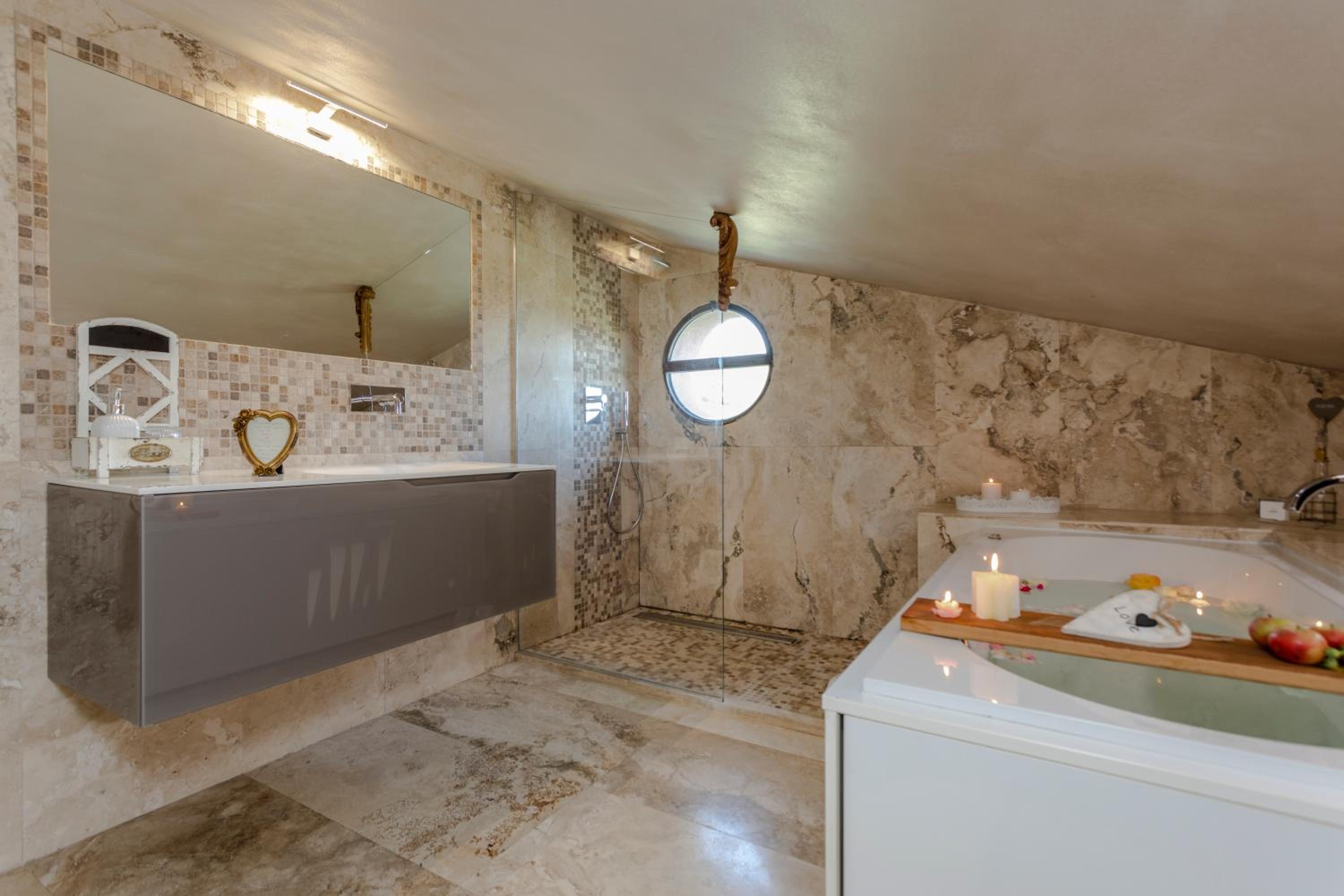 Figline Valdarno Vacations - Villa Siveri - private swimming pool - air con - Property Image 4