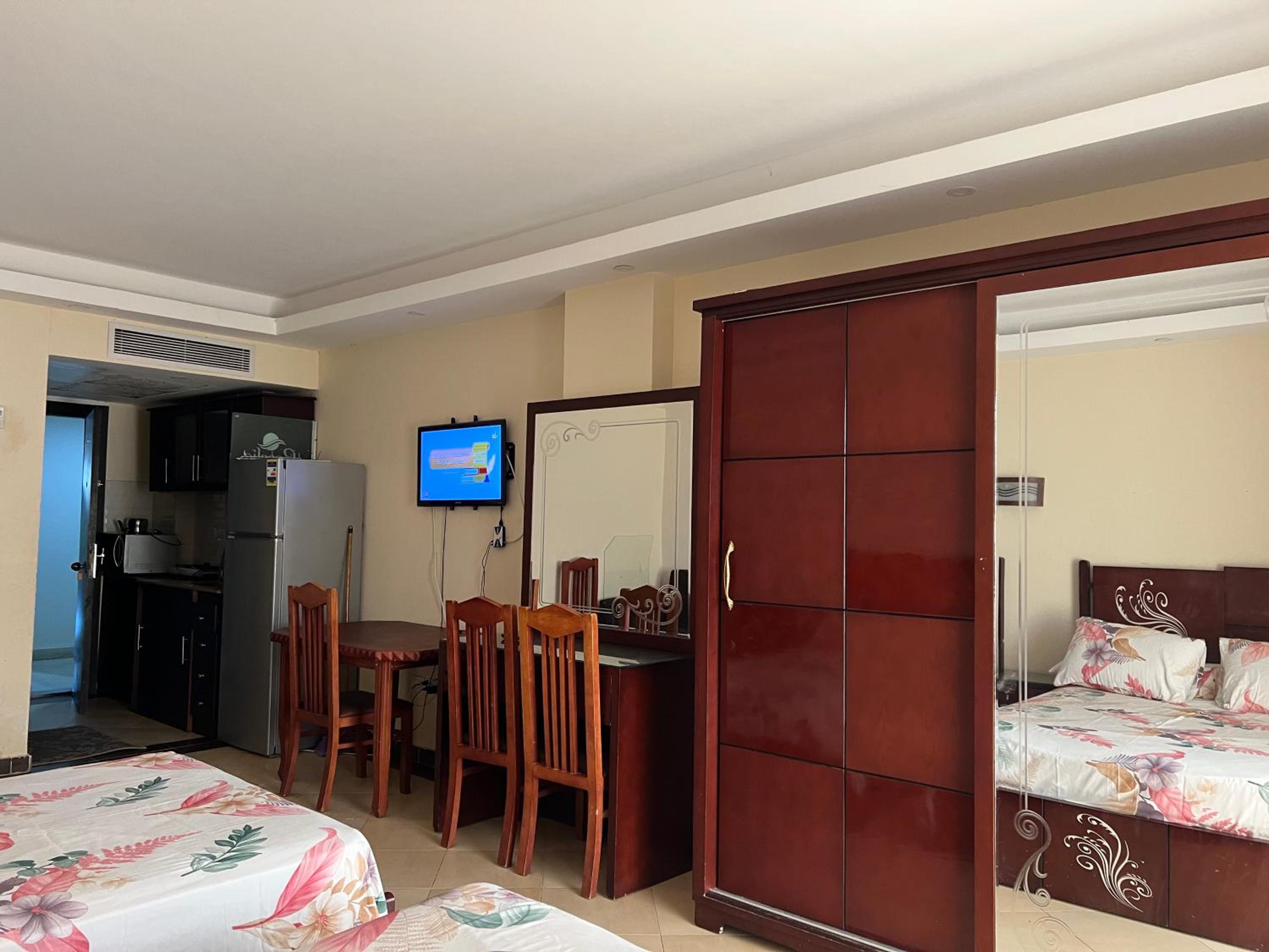 Cecelia resort