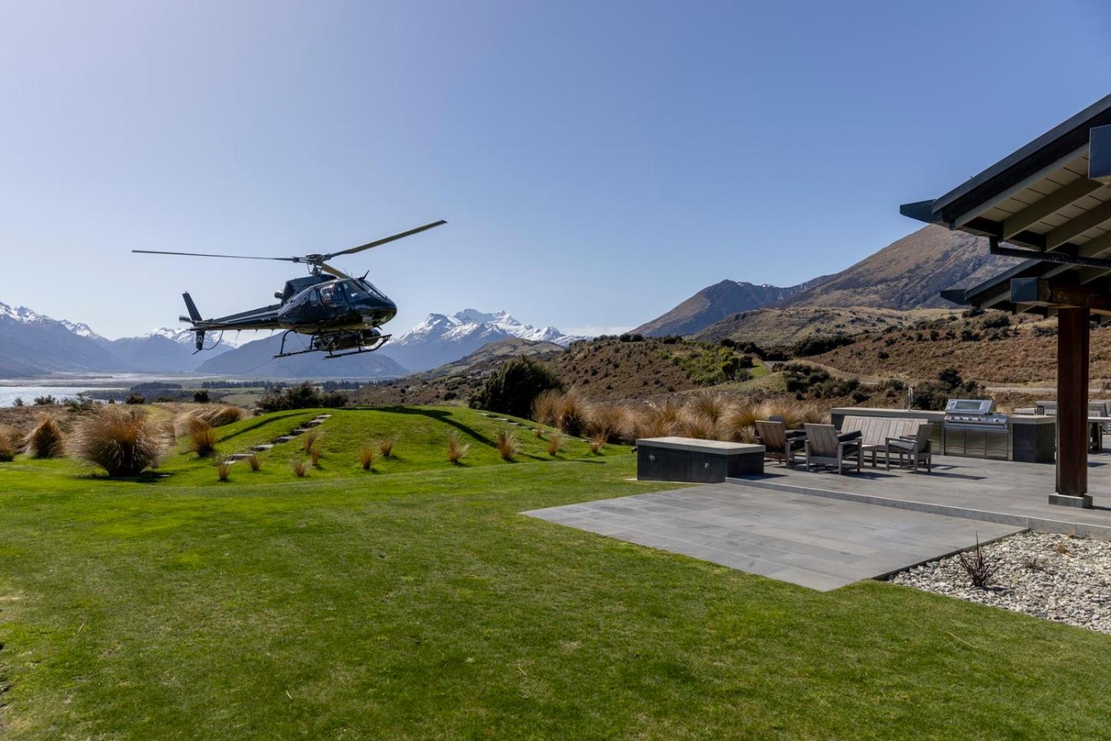 Lodge Lorien view 3
