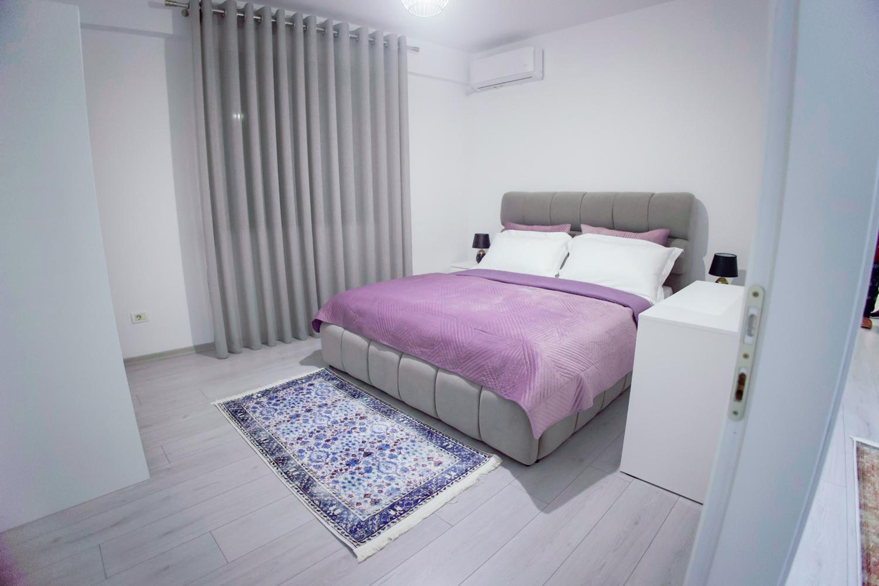 GRANDE APARTMENT KORCE