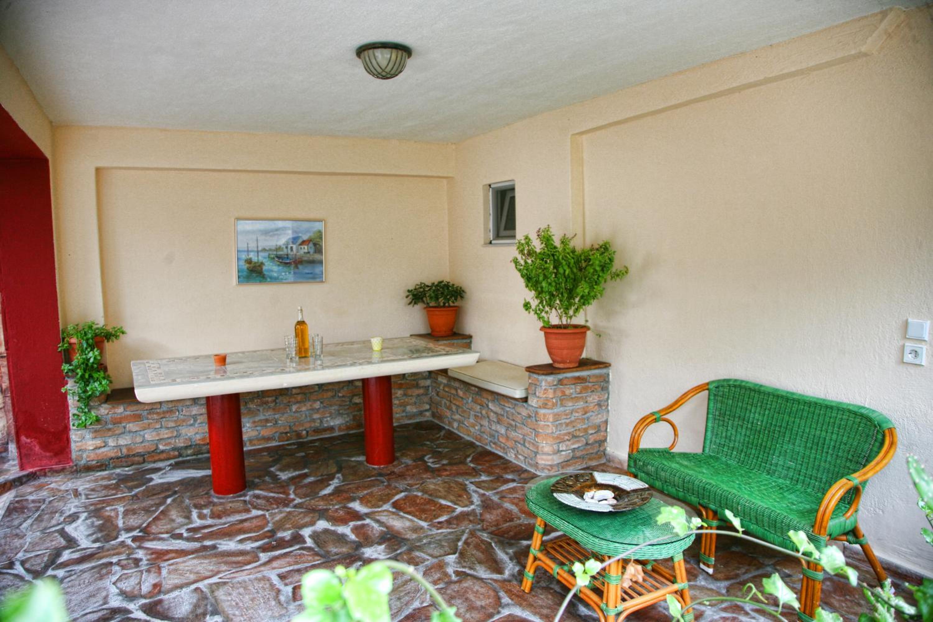 Katerina Apartments