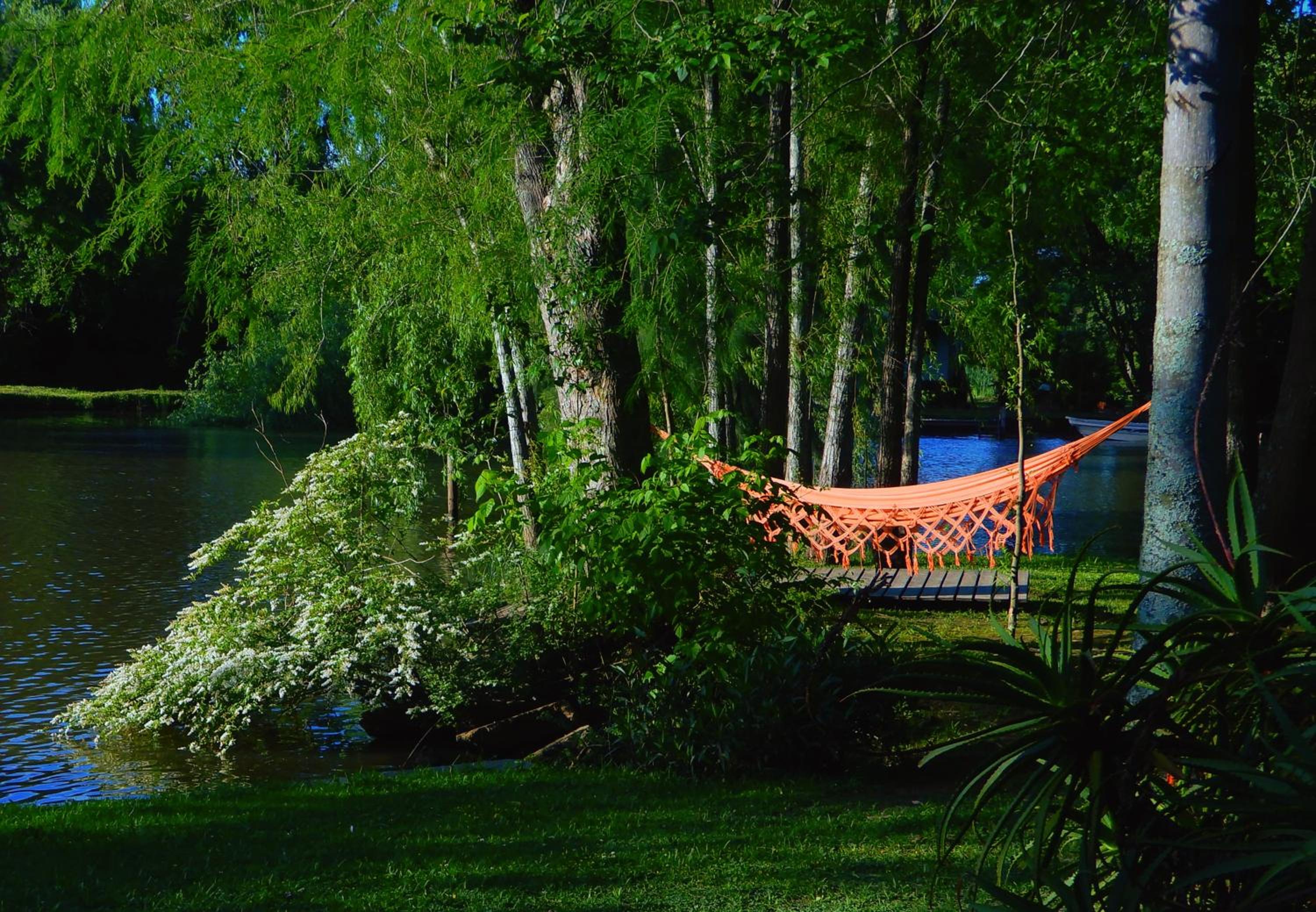 Cabaña Sol de Medianoche Delta Tigre