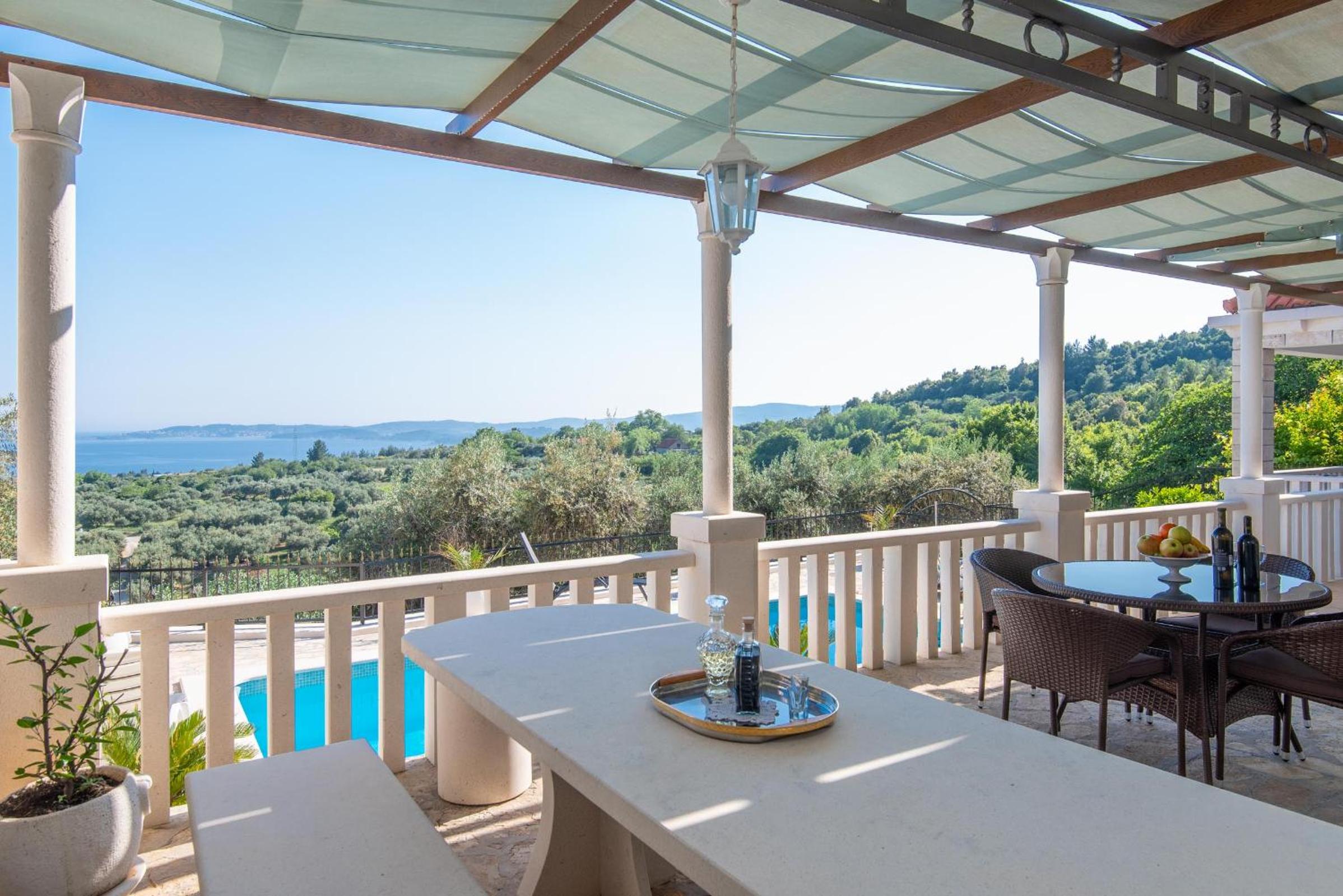 Holiday Villa Natura