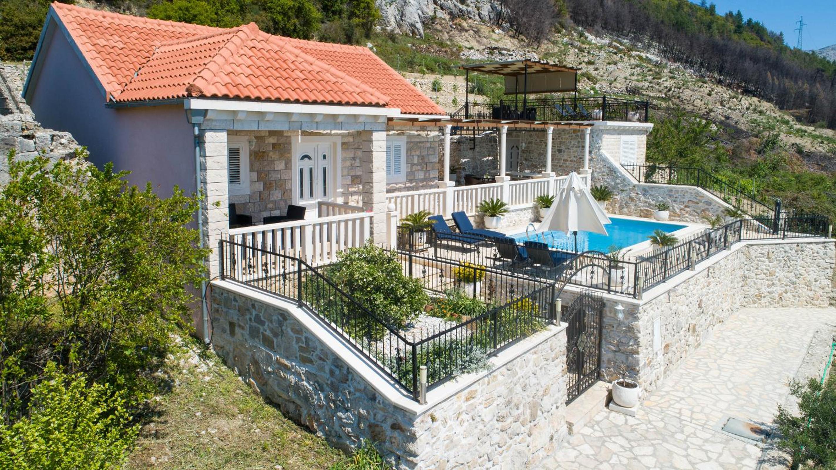Holiday Villa Natura