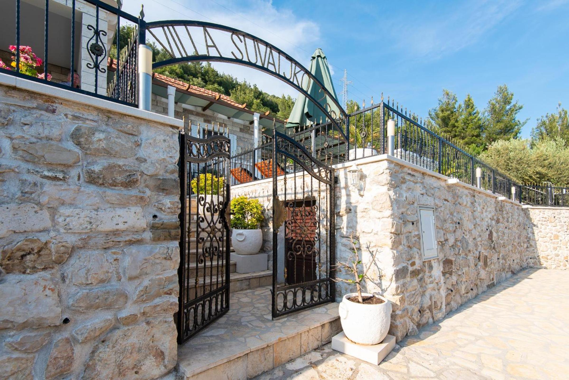 Holiday Villa Natura