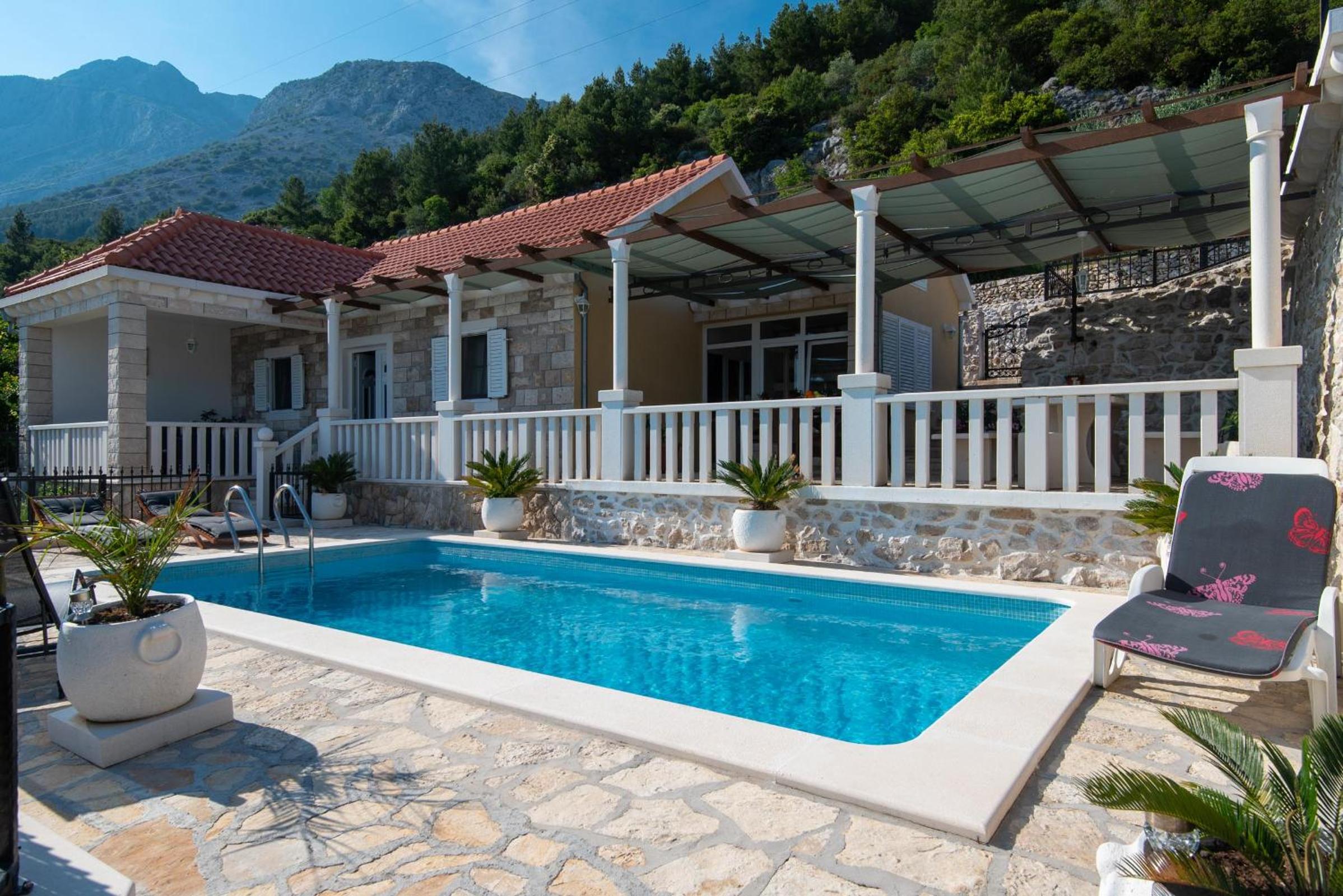 Holiday Villa Natura