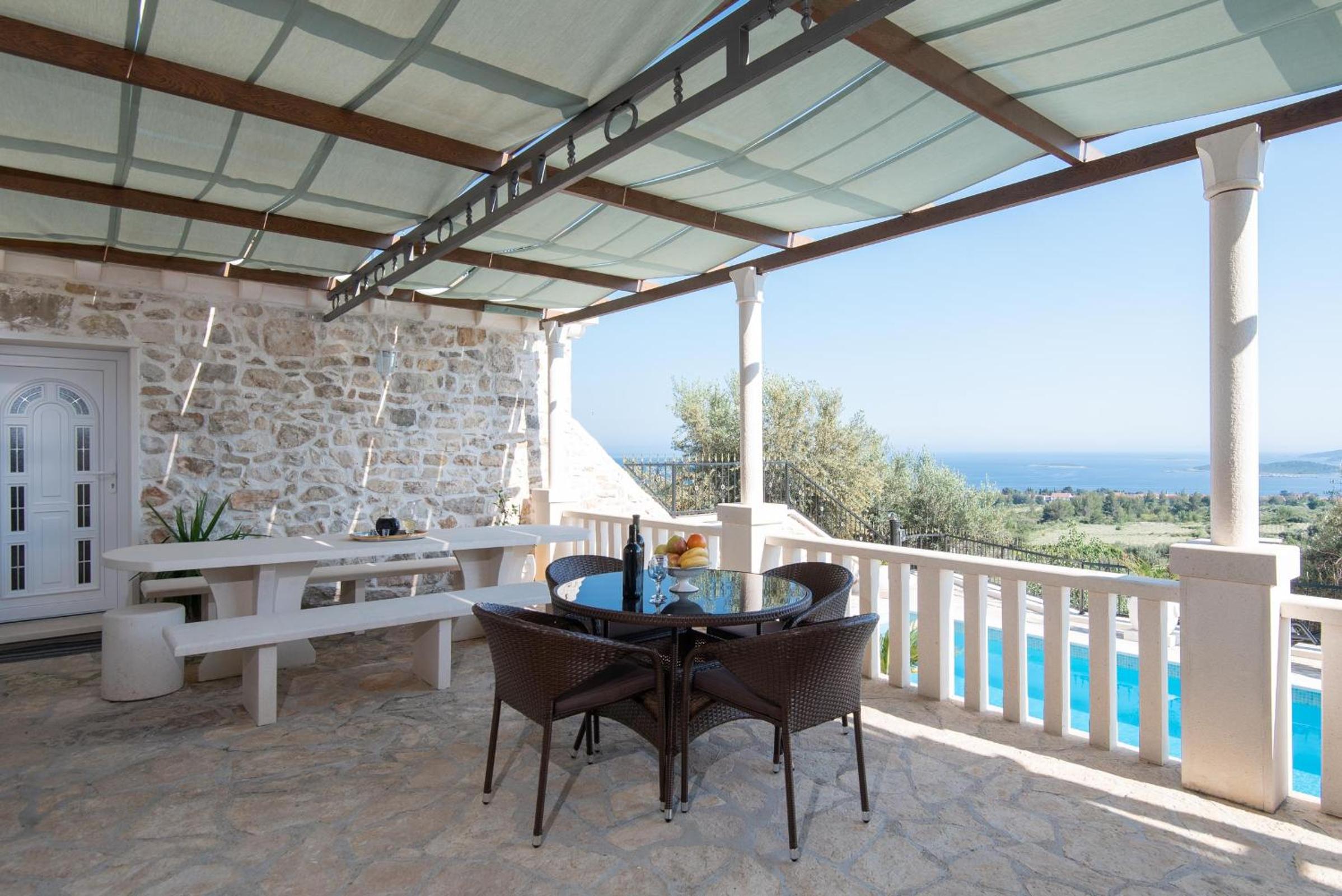 Holiday Villa Natura