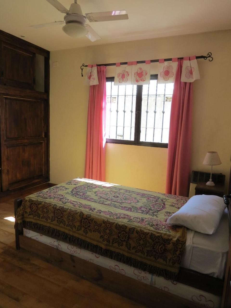 Quinta Montaña - Casa entera grupo o familia 8-10 personas - céntrica, piscina - Todas las comodidades!