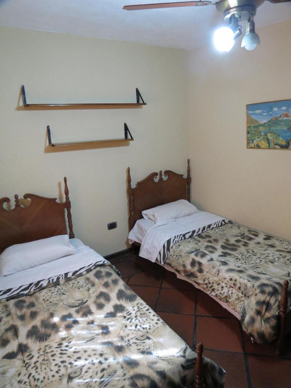 Quinta Montaña - Casa entera grupo o familia 8-10 personas - céntrica, piscina - Todas las comodidades!
